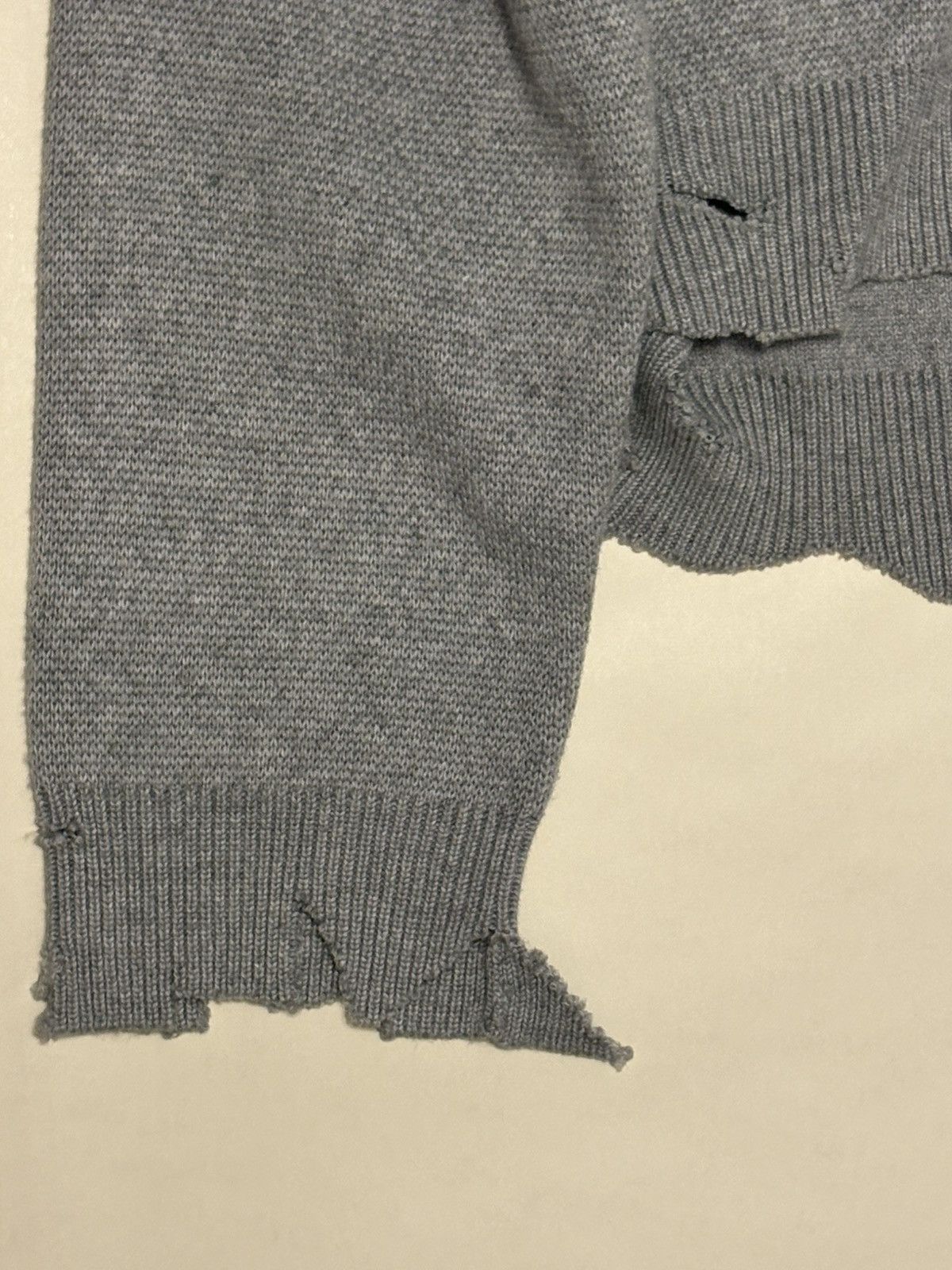 C2H4 C2H4 Distressed Crewneck Size US XL / EU 56 / 4 - 7 Thumbnail