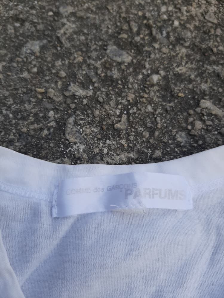 CDG by Comme des Garcons Comme Des Garcons CDG Parfums Shirt Size US M / EU 48-50 / 2 - 3 Thumbnail