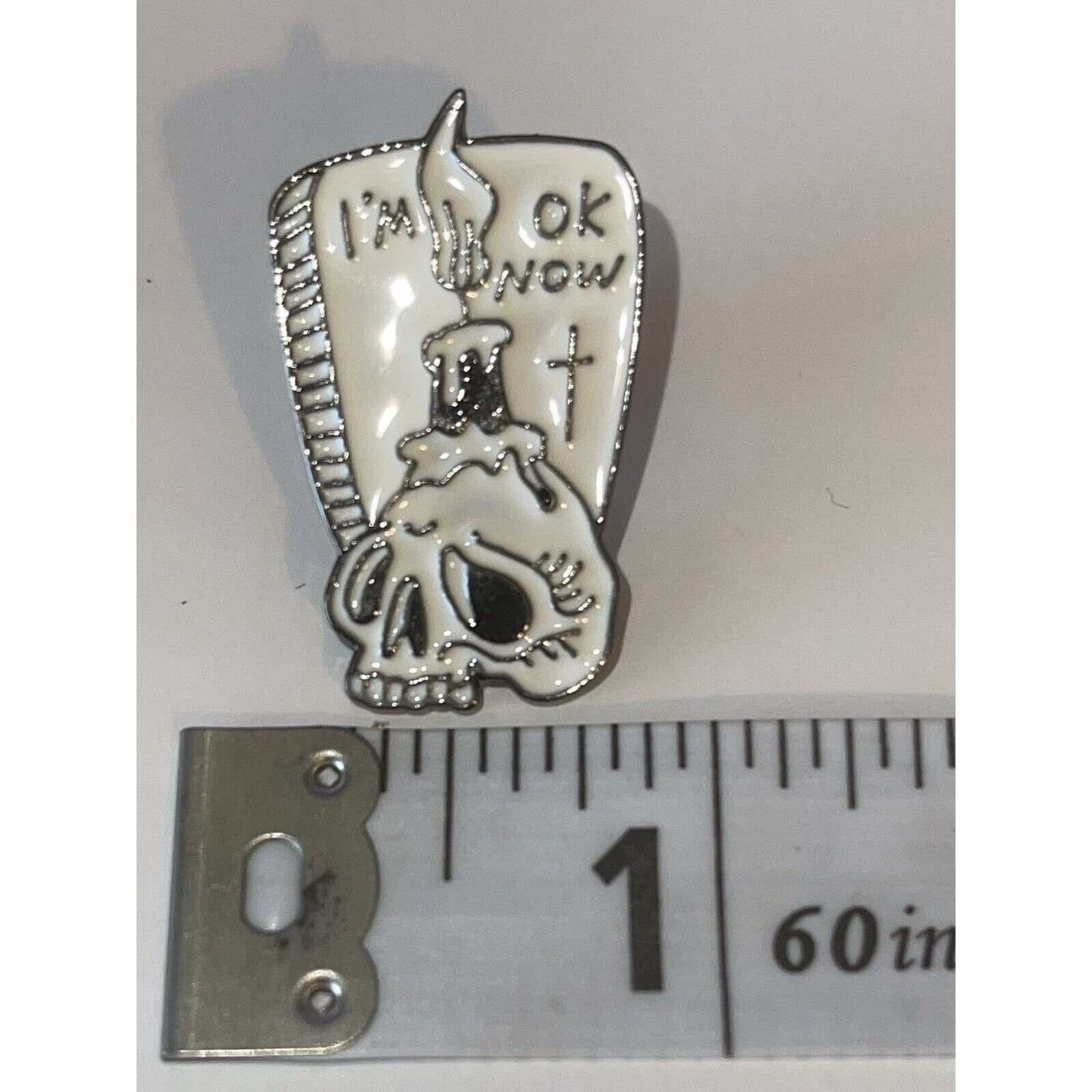Other I’m Ok Now Skull Grave Candle Halloween Horror Pin Brooch Size ONE SIZE - 1 Preview