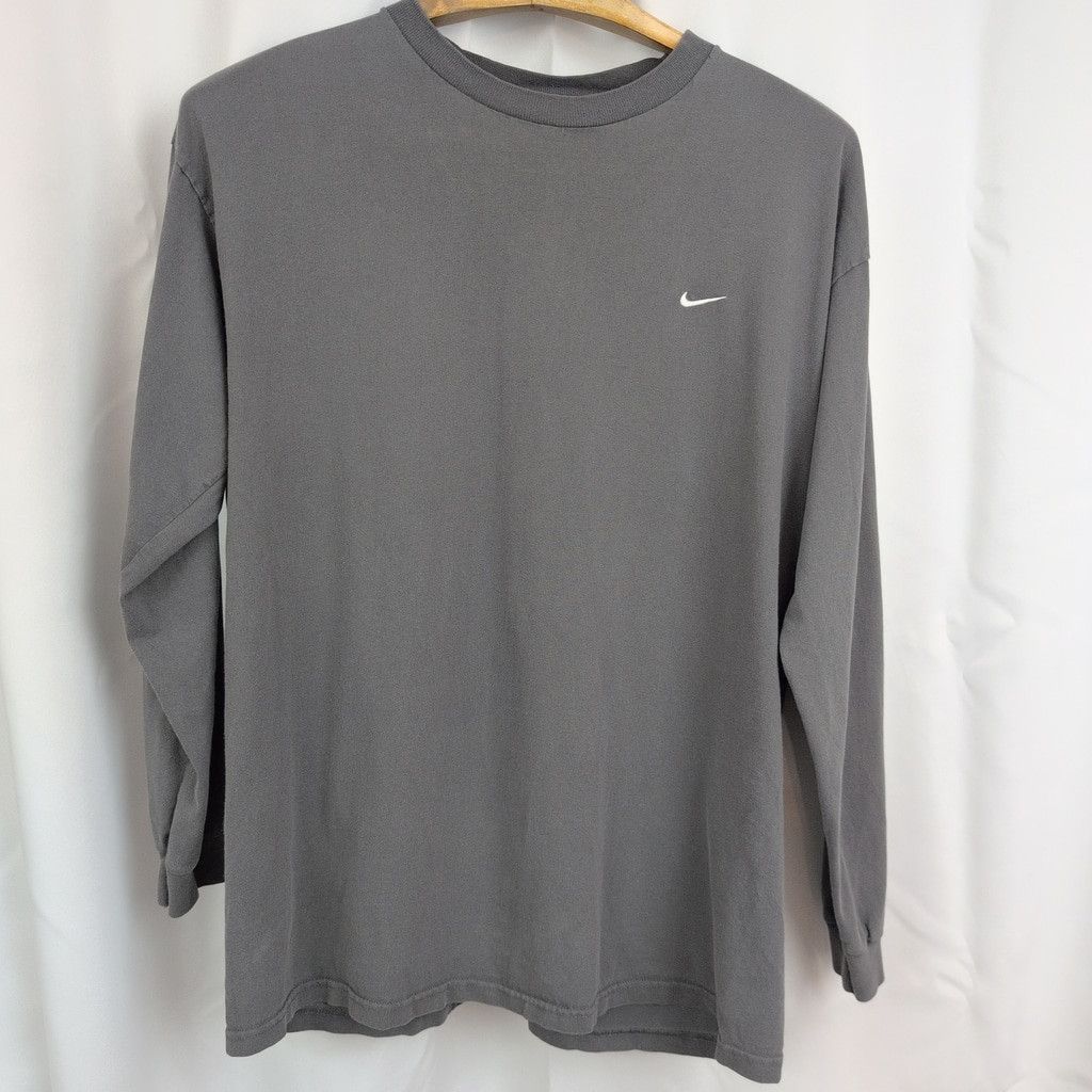 Nike × Vintage Vintage Nike Team Grey Long Sleeve T-Shirt XL Size US XL / EU 56 / 4 - 4 Thumbnail