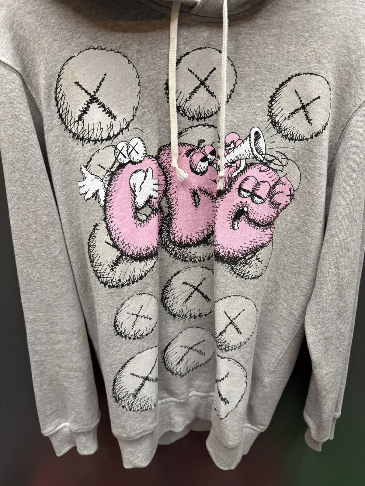 Comme des Garcons SHIRT × Kaws Comme Des Garcons Shirt KAWS Graphic Hoodie Grey Size US XL / EU 56 / 4 - 2 Thumbnail