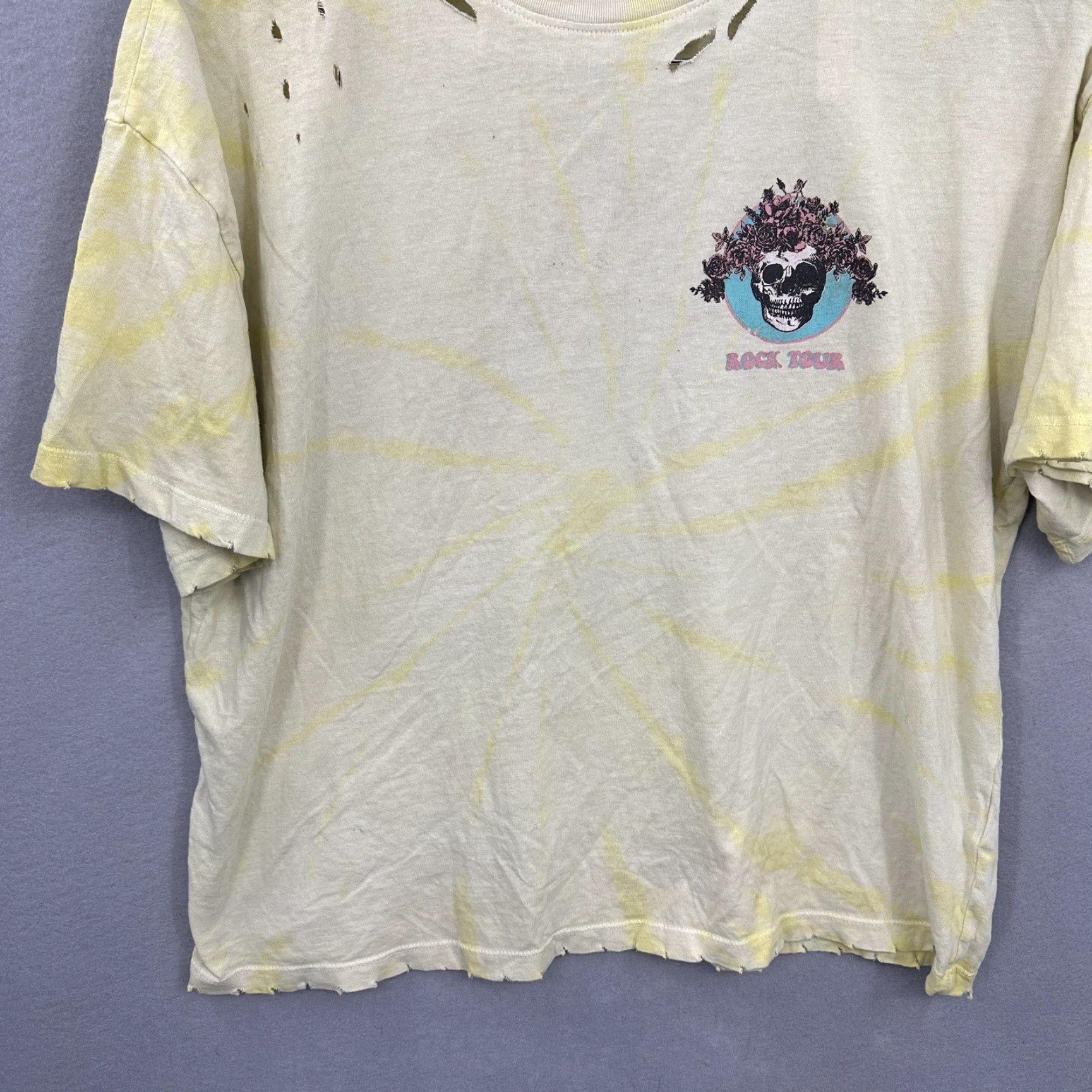 Vintage VINTAGE Modish Rebel T-Shirt Womens Large Yellow Rock Skull 90s Boys Mens? Size L / US 10 / IT 46 - 4 Thumbnail