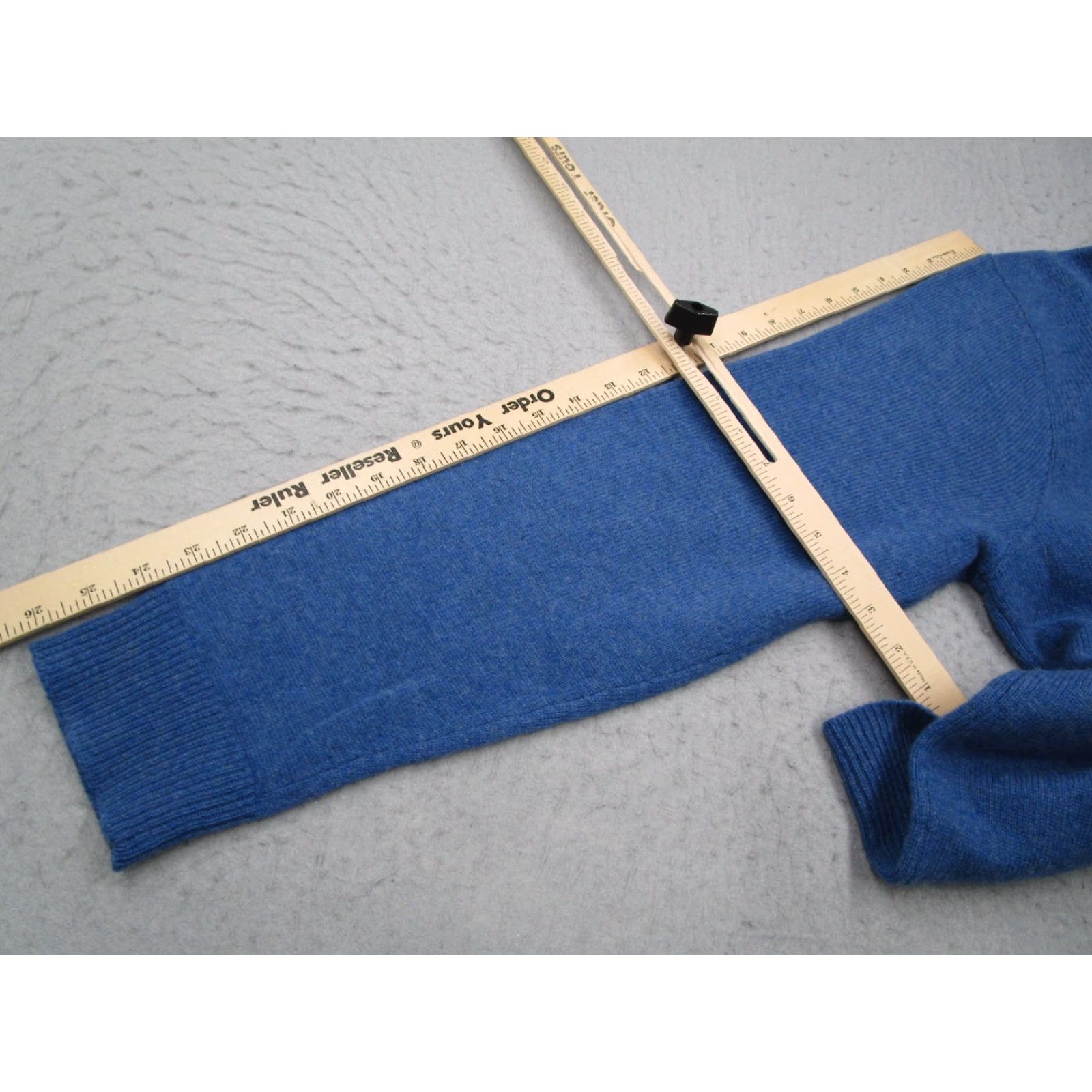 Polo Ralph Lauren VINTAGE Polo Ralph Lauren Mens XL Blue Long Sleeve Knit Pullover Sweater with Embroidered Pony - 100% Lambs Wool - Dry Clean Only Size US XL / EU 56 / 4 - 7 Thumbnail