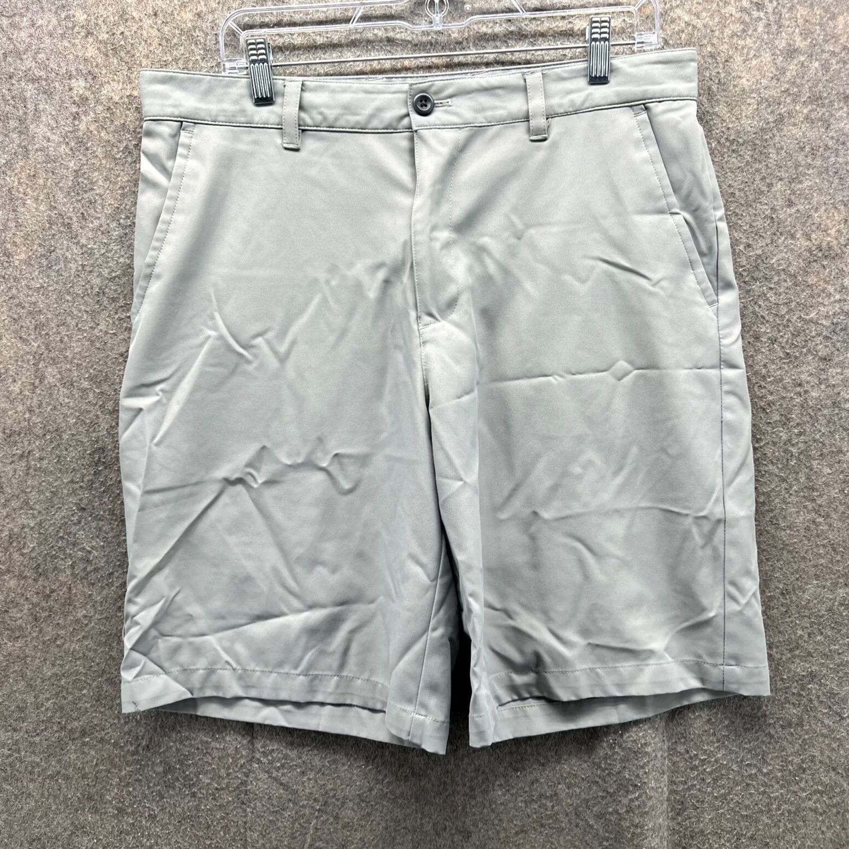 Izod VINTAGE IZOD Shorts Mens 34 Gray Chino Flat Front Golf Polyester Performance Casual Regular Modern Size US 34 / EU 50 - 2 Thumbnail