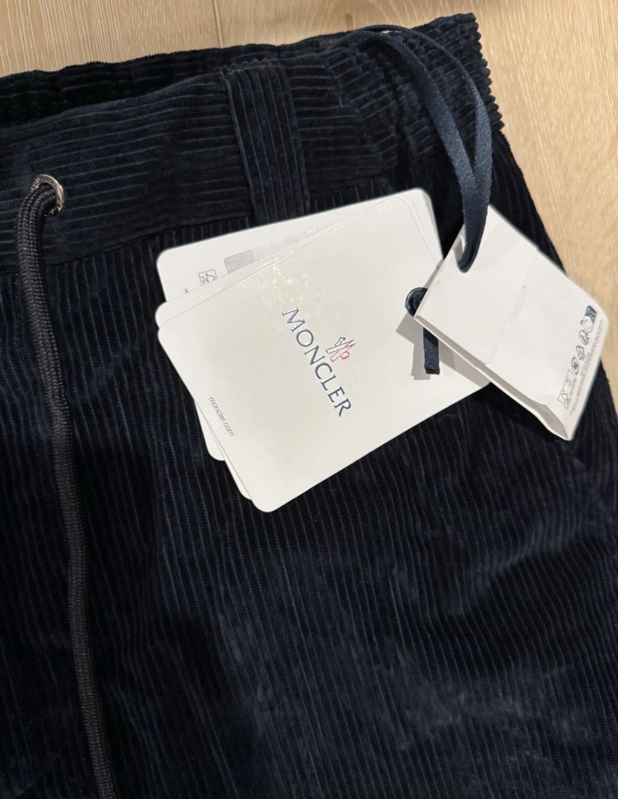Moncler Moncler Drawstring Stretch Trousers Dark Blue Size 52 US XL Size US 36 / EU 52 - 8 Thumbnail