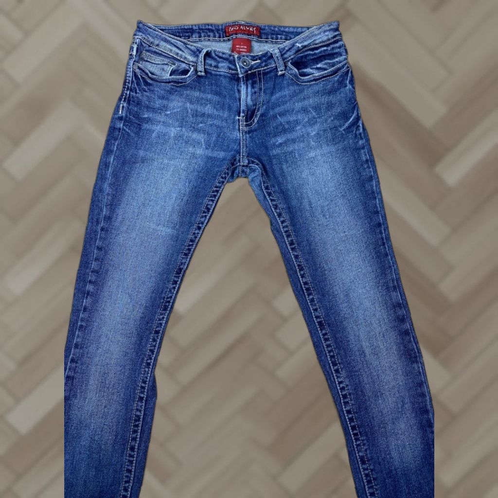 Denime Red Rivet Jeans Denim Blue Jeans Women Junior Size 7 5-Pocket Design Distressed Medium Rise Flared Denim Blue Size 28" / US 6 / IT 42 - 1 Thumbnail