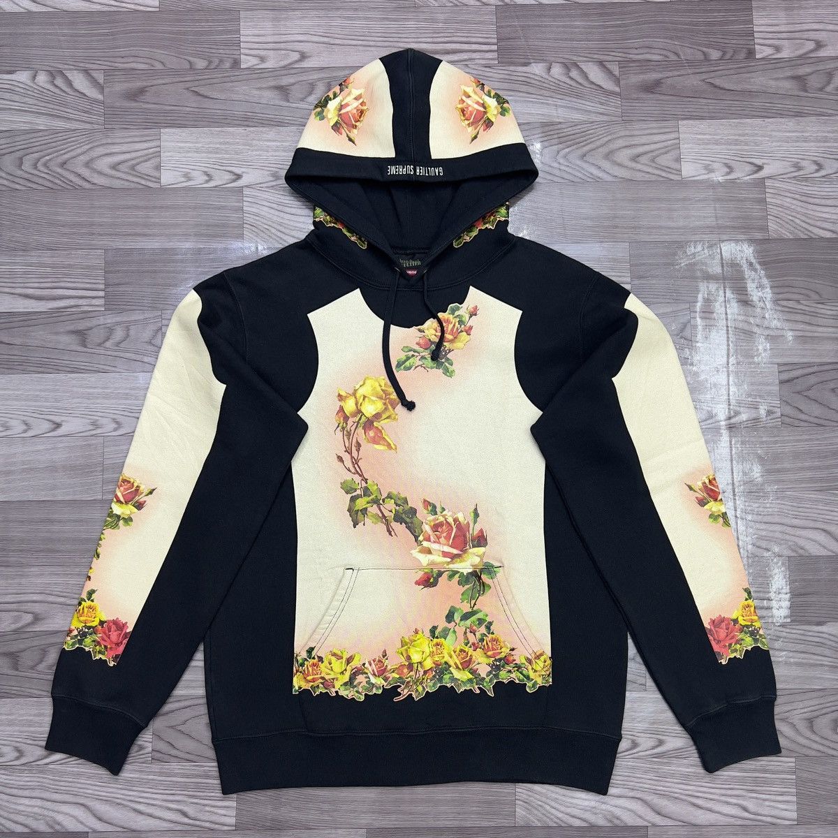 Jean Paul Gaultier × Supreme Supreme x Jean Paul Gaultier Floral Print Hooded Sweatshirt Size US M / EU 48-50 / 2 - 2 Thumbnail