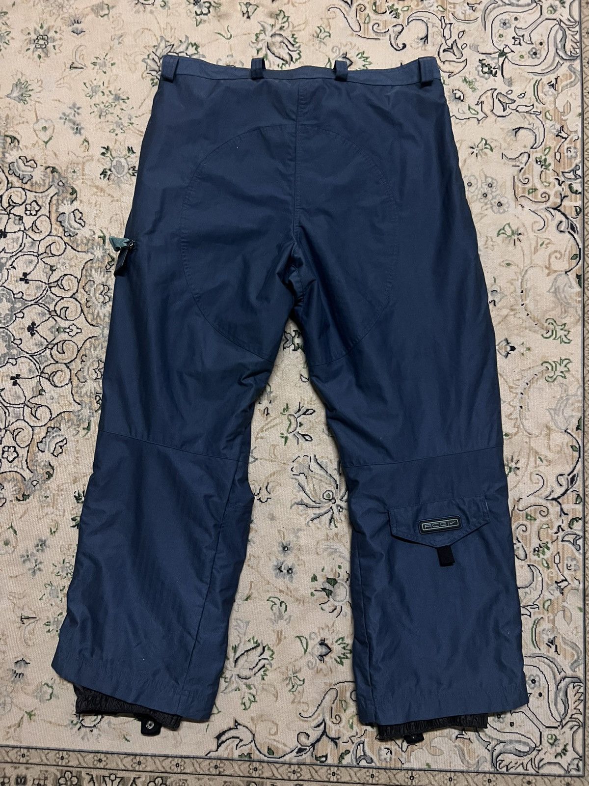 Nike ACG Nike ACG Vintage Men’s Snowboarding Pants Size US 37 - 3 Thumbnail