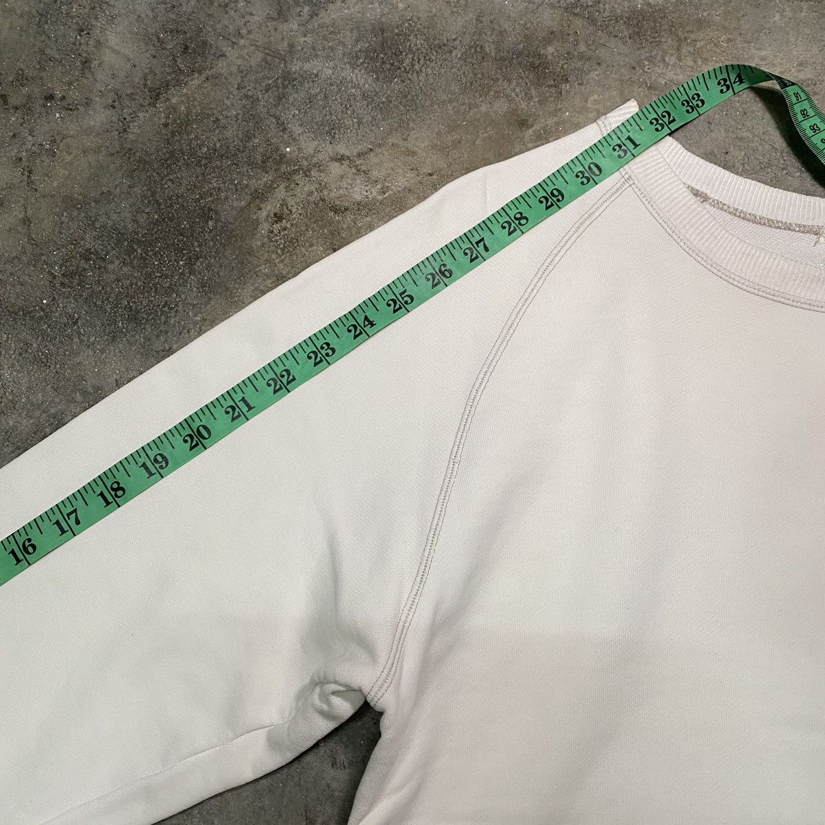 Issey Miyake Vintage 90’s Issey Miyake IS distressed Sweatshirt Size US L / EU 52-54 / 3 - 12 Thumbnail