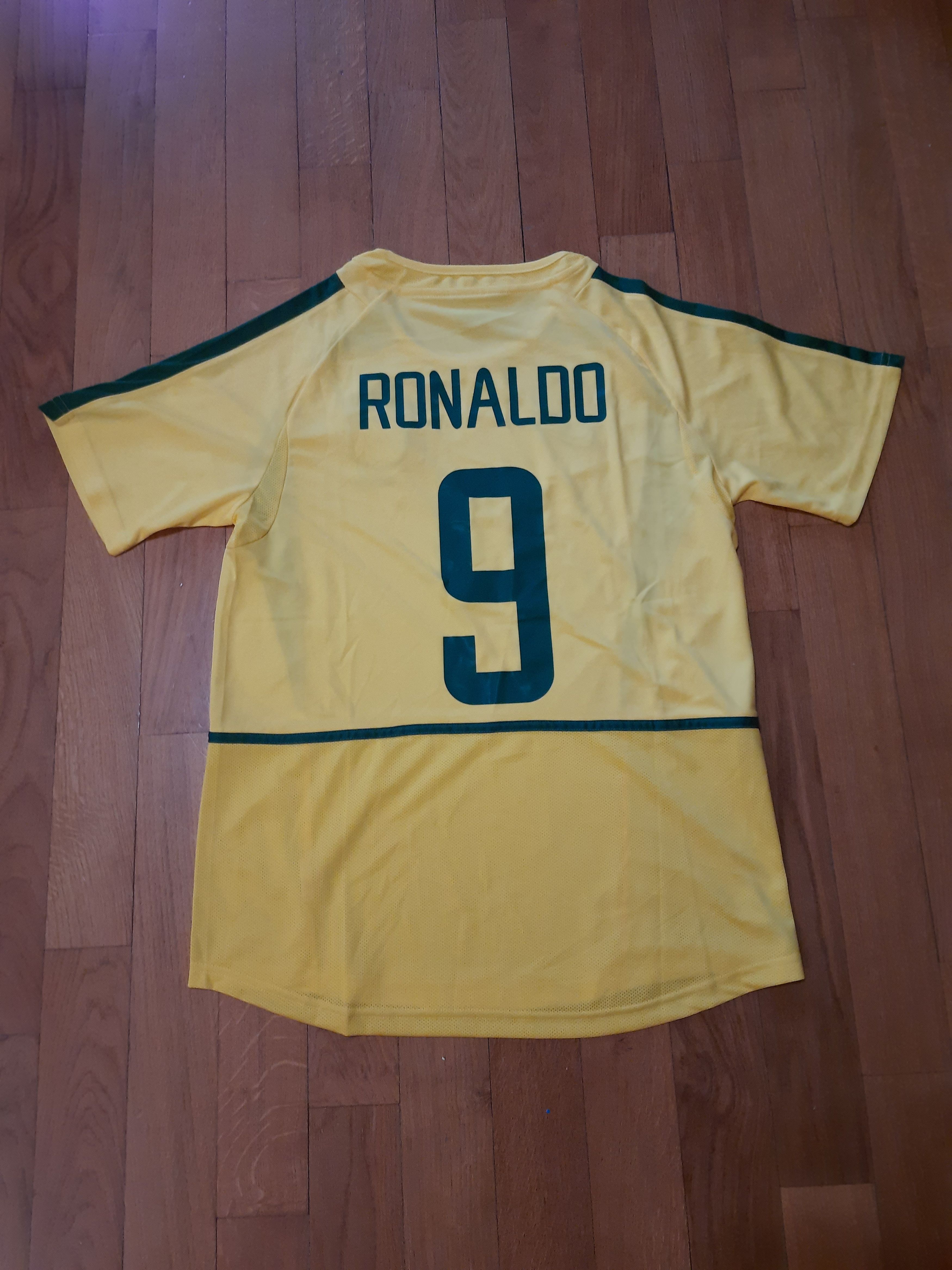 Sports Specialties Brazil National Team 2002 Ronaldo Soccer Football Size US L / EU 52-54 / 3 - 1 Thumbnail