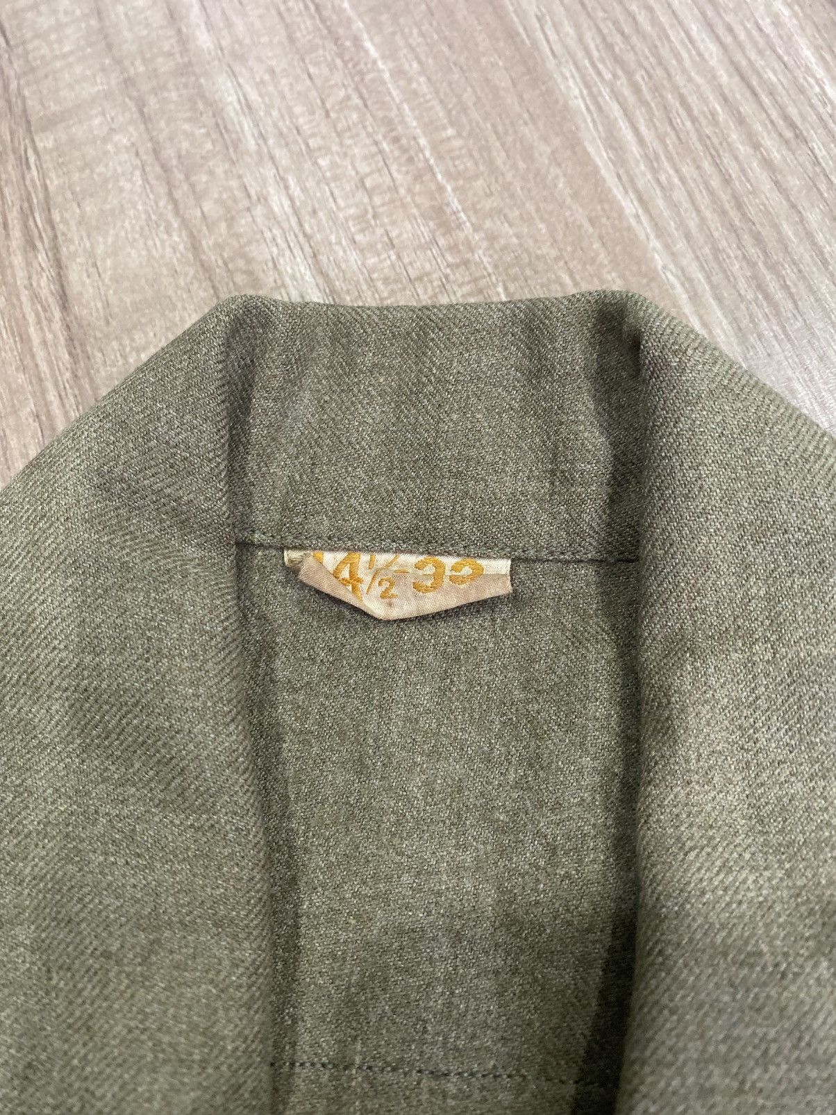 Vintage WWII US ARMY M1937 M37 EM NCO WOOL COMBAT FIELD SHIRT LARGE Size US L / EU 52-54 / 3 - 9 Thumbnail
