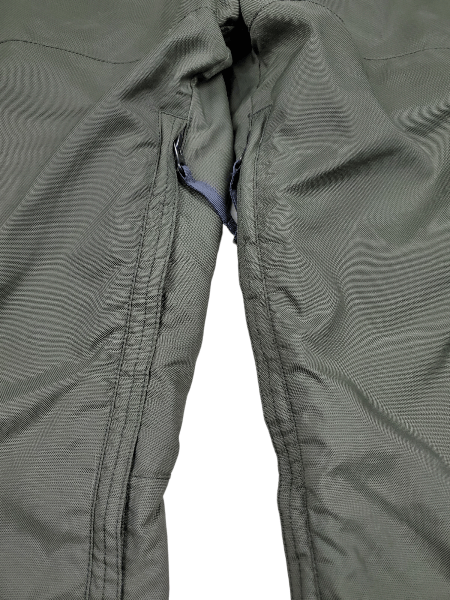 Burton × Japanese Brand × Vintage Vintage Cargo Burton Nylon Heavy Pants Size 34" / US 12 / IT 48 - 10 Thumbnail
