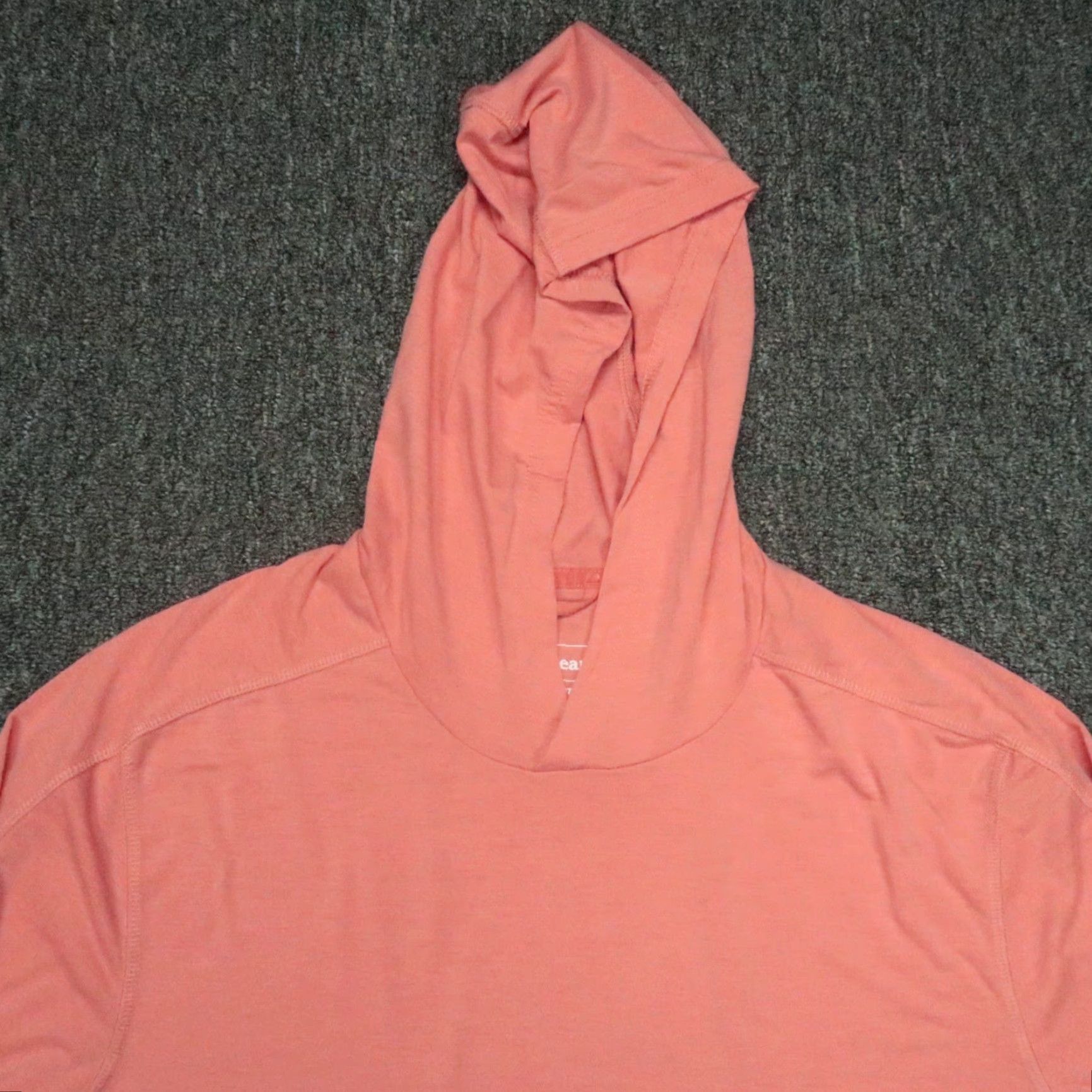 Vintage LL Bean Hoodie Large Tall Red Coral Lightweight Pullover Hiking Outdoors LT Mens Size US L / EU 52-54 / 3 - 2 Thumbnail