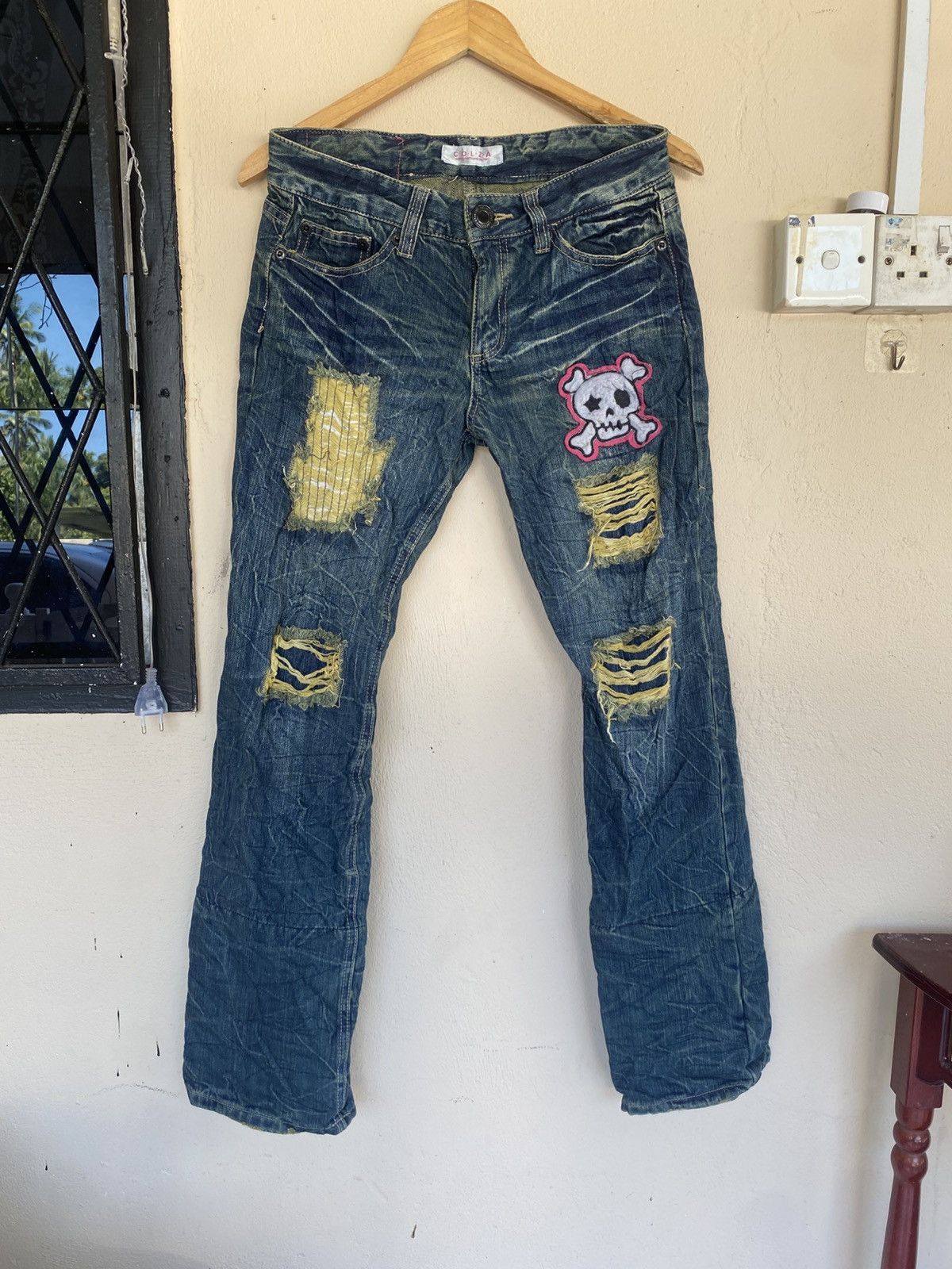 Japanese Brand COLZA 2000s Patchwork Distressed Denim Size 30" / US 8 / IT 44 - 1 Thumbnail