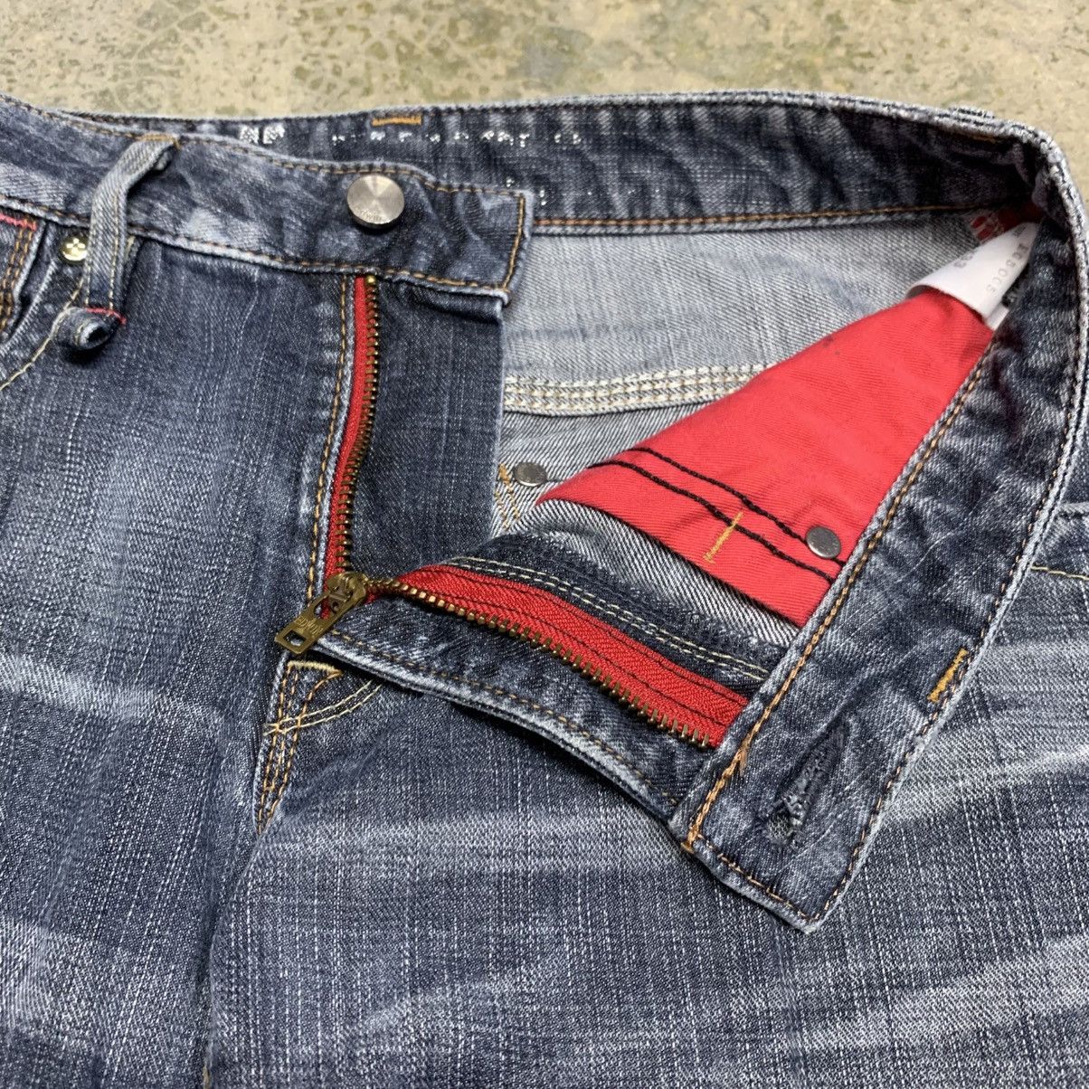 Edwin × Japanese Brand × Vintage Vintage Edwin Clawmark Fade Distressed Jean Size US 29 - 11 Thumbnail