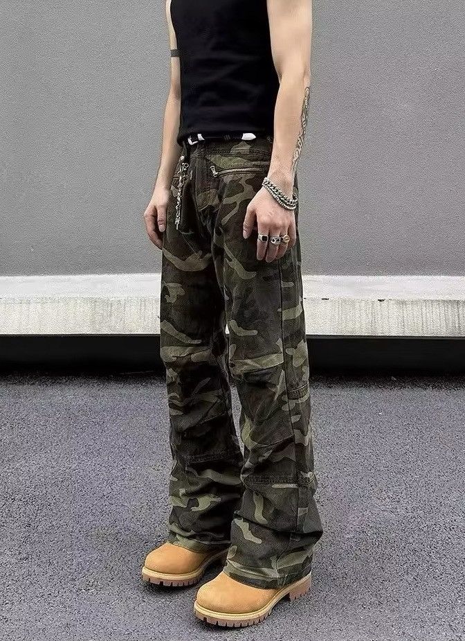 Japanese Brand × Jean Camo Cargo Graphic Pants Size US 30 / EU 46 - 2 Thumbnail