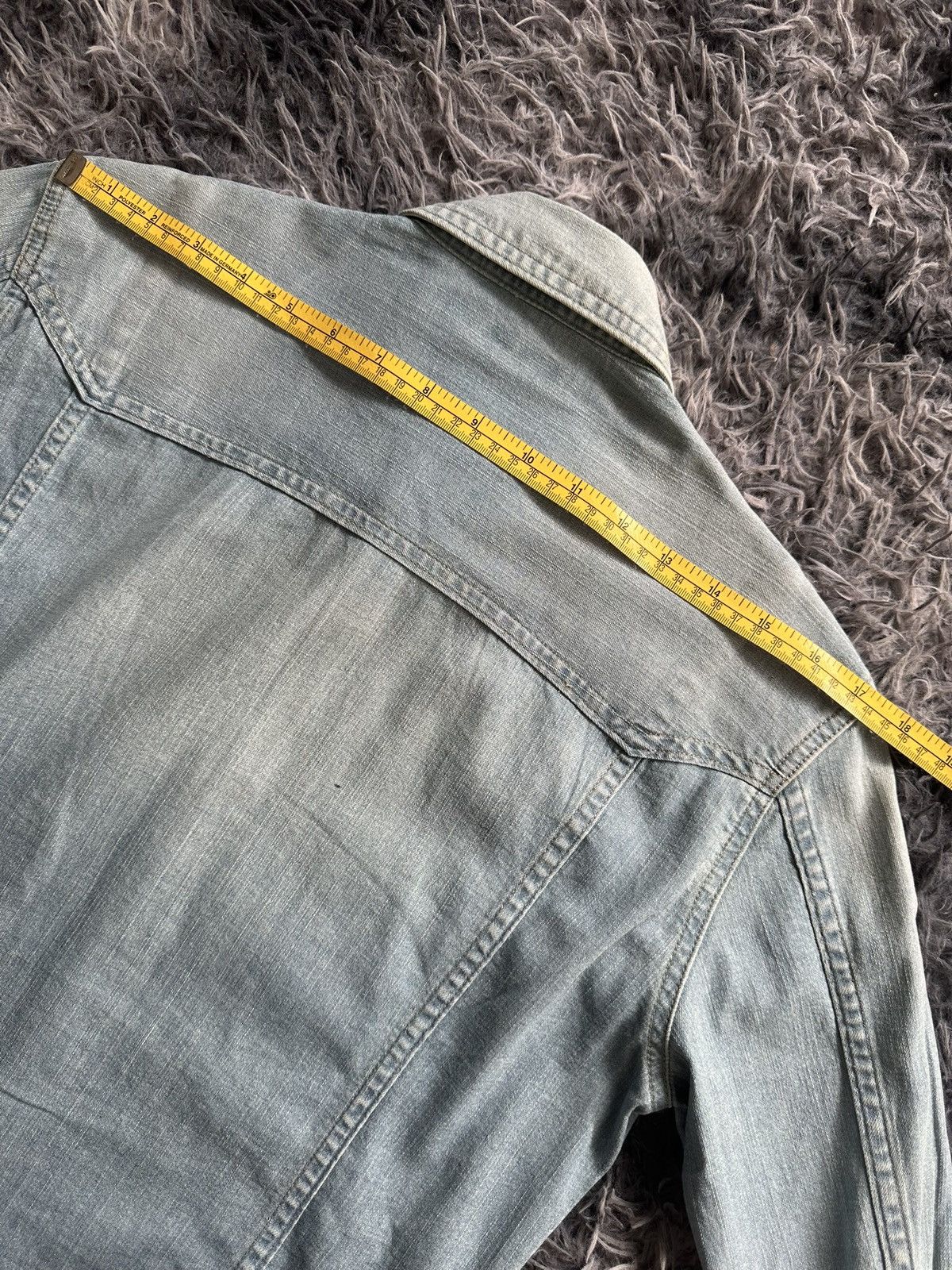 5351 POUR LES HOMMES Early 00’s 5351 stonewash denim shirt hediboy Size US M / EU 48-50 / 2 - 17 Thumbnail