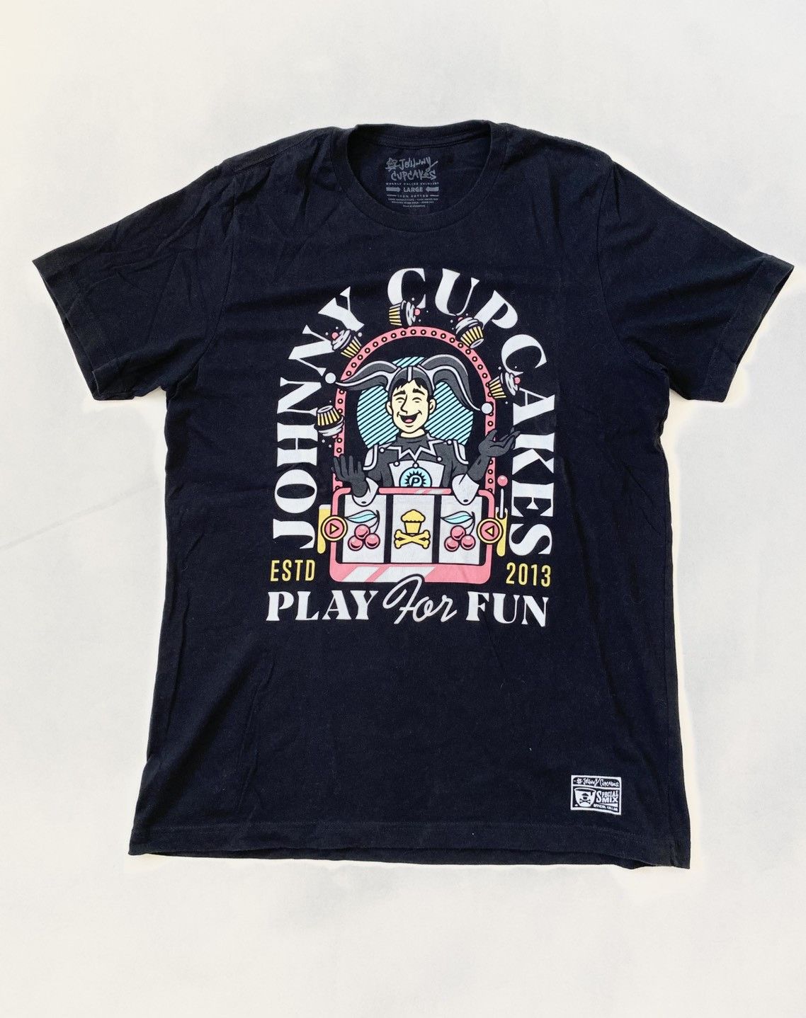 Johnny Cupcakes Myspace Era Y2K Johnny Cupcakes Graphic Tee Size US L / EU 52-54 / 3 - 1 Thumbnail
