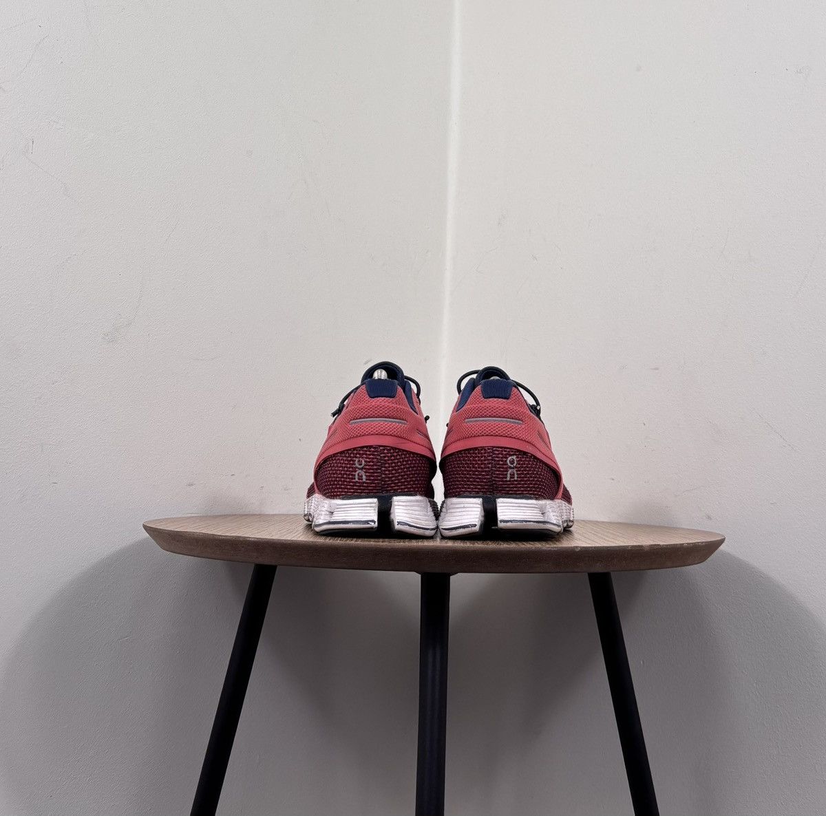 On On Running Cloud Coral/Pacific Women’s Athletic Sneakers Size US 7.5 / IT 37.5 - 13 Thumbnail