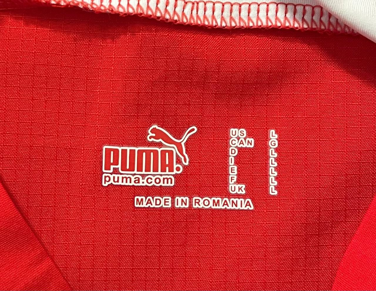 Puma Switzerland 2006/2007 PUMA Home Football Shirt Jersey signed Size US L / EU 52-54 / 3 - 5 Thumbnail