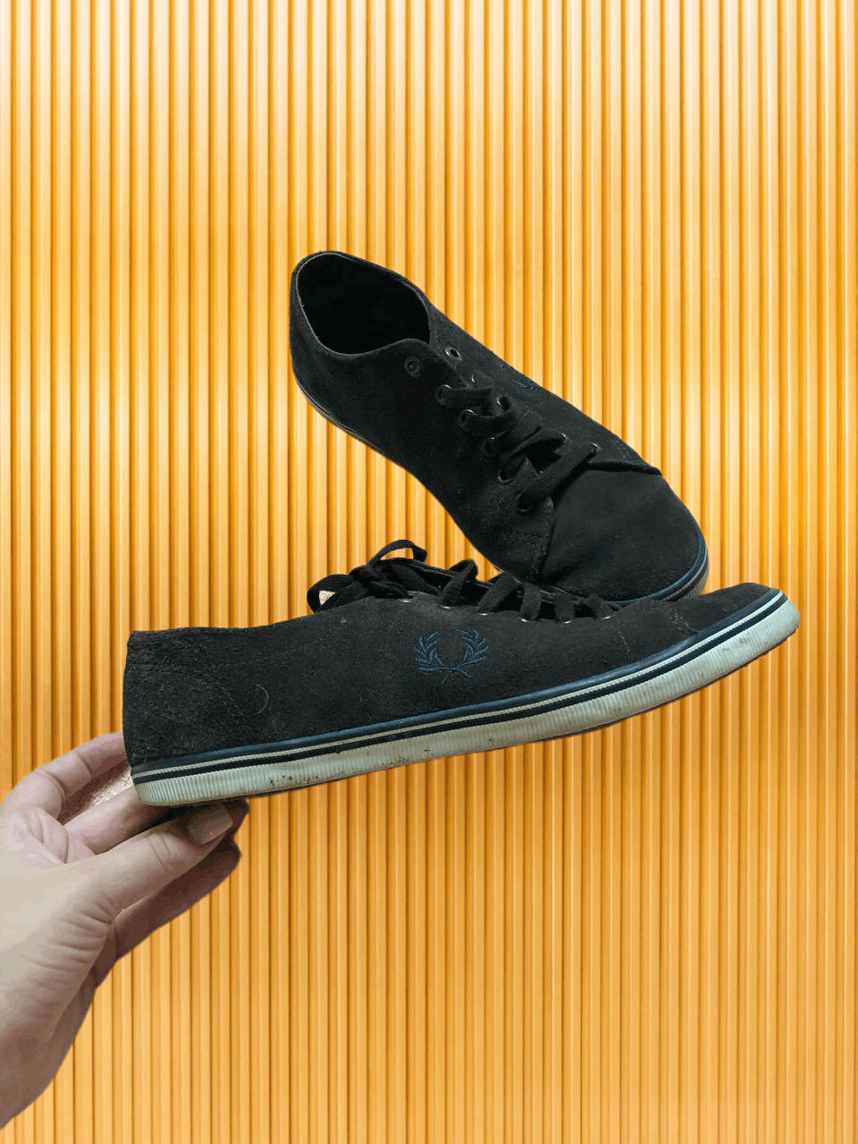 Fred Perry Vintage Low-Top Sneakers brown logo Fred Perry crazy Y2K Size US 8 / EU 41 - 1 Thumbnail