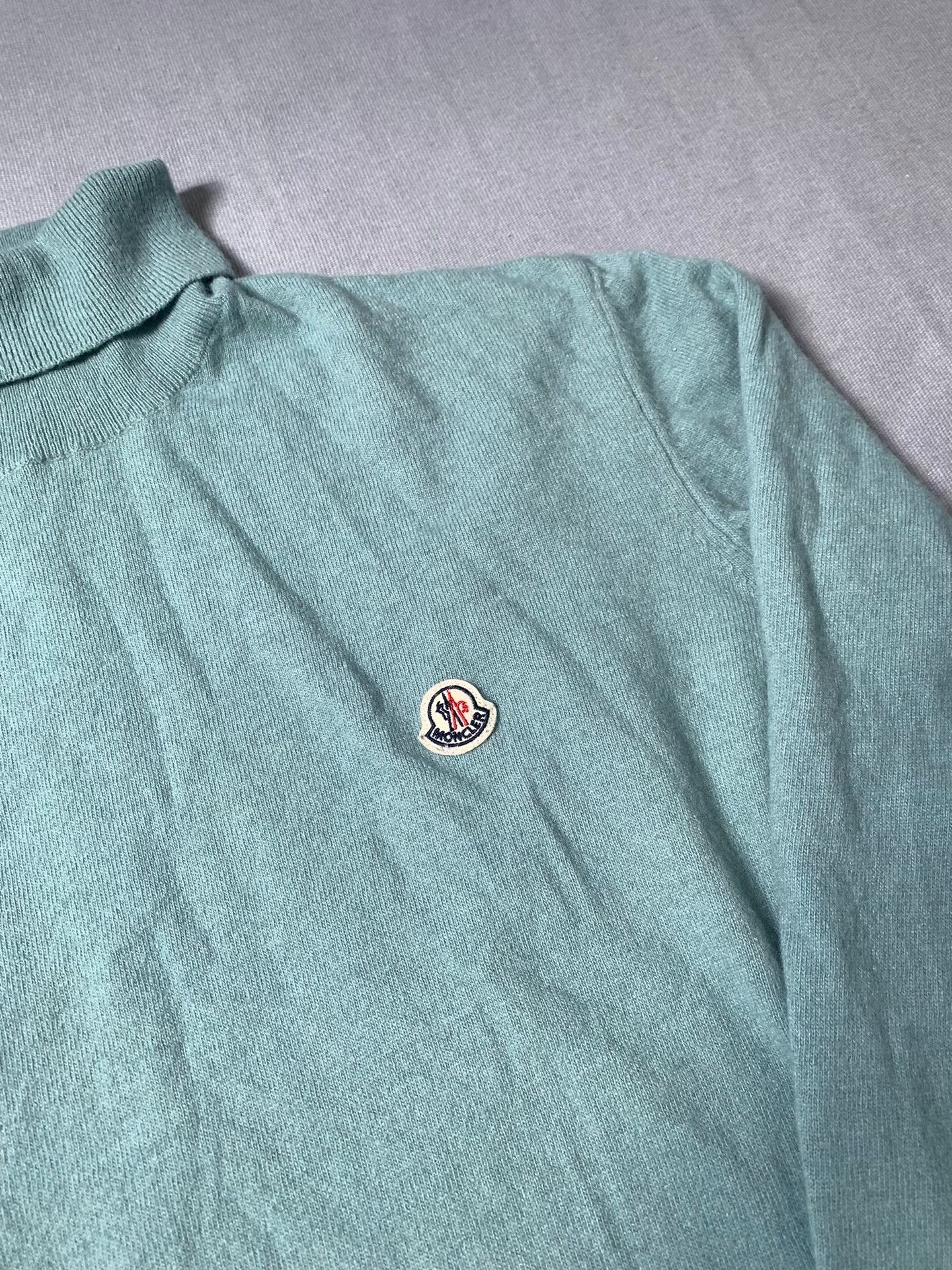 Moncler Moncler Chest Logo Turtleneck Sweatshirt Size US M / EU 48-50 / 2 - 1 Thumbnail