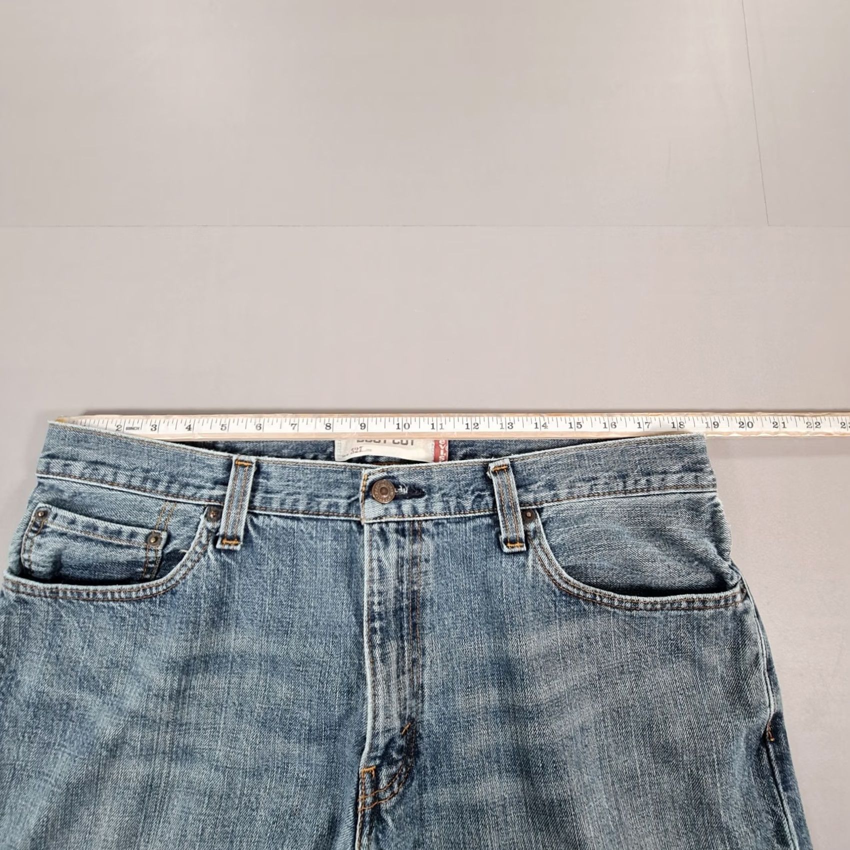 Levi's Levis 527 Jeans Mens W36 L32 Blue Bootcut Zip Fly Denim Regular Fit 5-Pocket City Retro Modern Classic USA Jeans Mens Size US 36 / EU 52 - 6 Thumbnail
