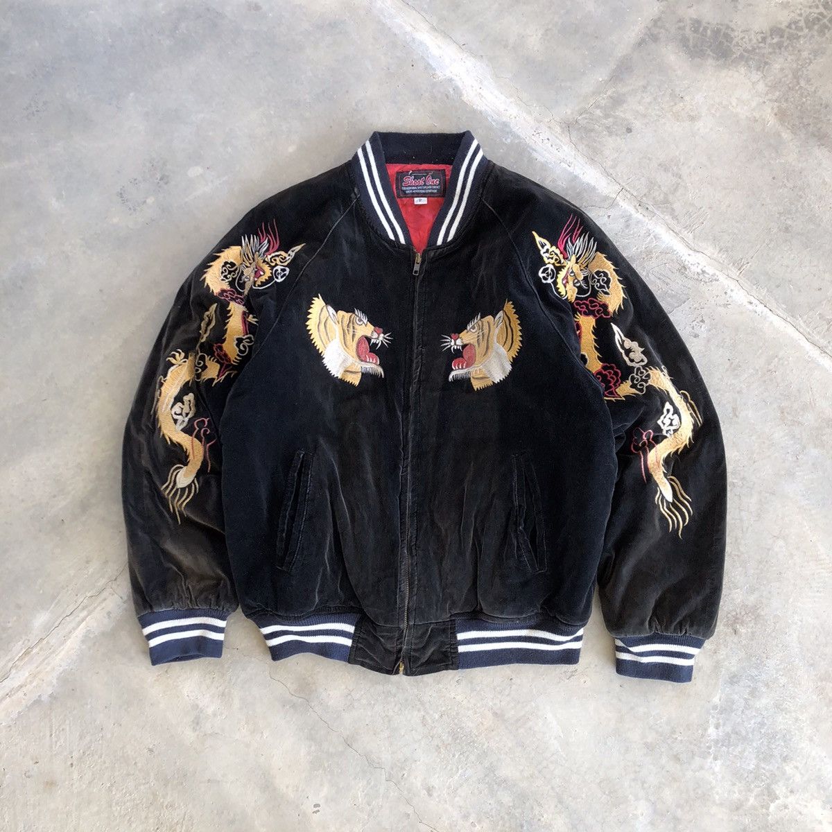 image of Sukajan Souvenir Jacket Sukajan Embroidered Japan Style Velvet Jacket in Black, Men's (Size Large)