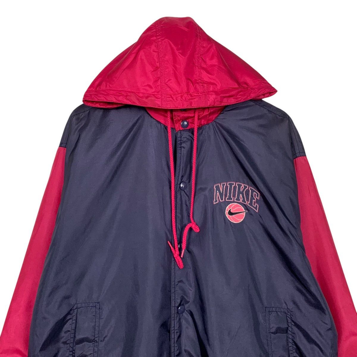 Nike Vintage Nike Basketball Swoosh Hooded Windbreaker Jacket Size US M / EU 48-50 / 2 - 2 Thumbnail