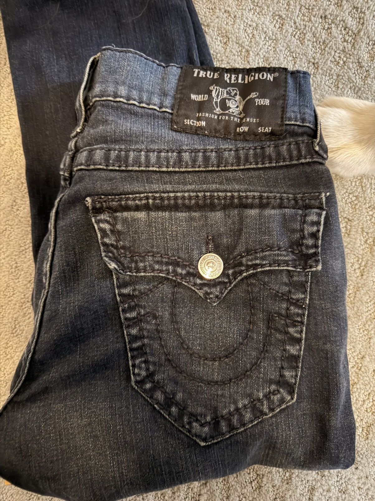 True Religion True Religion Geno Relaxed Slim Jeans Size 30 Dark Wash Size 30" / US 8 / IT 44 - 6 Thumbnail