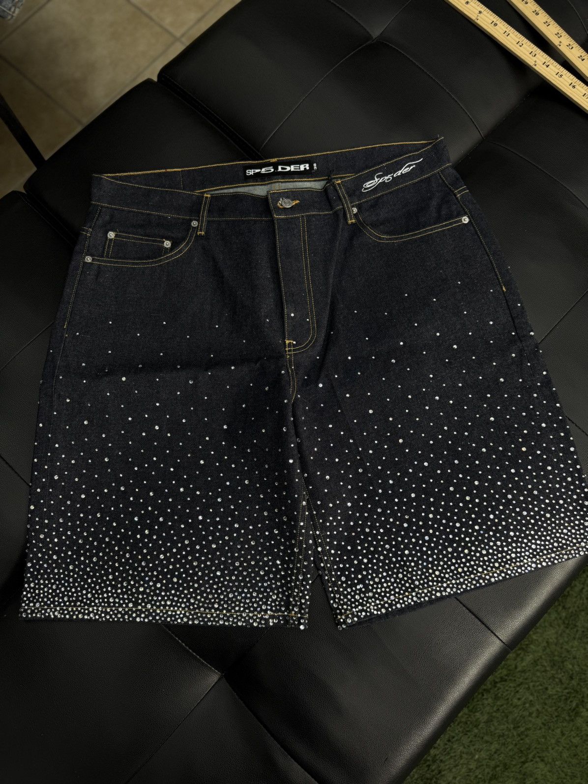 Sp5der Sp5der Rhinestone Crystal Jean Shorts Size (38) NEW Size US 38 / EU 54 - 1 Thumbnail