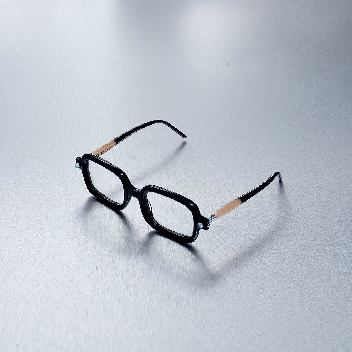 image of Kuboraum P2 Bs Am Glasses in Black, Men's