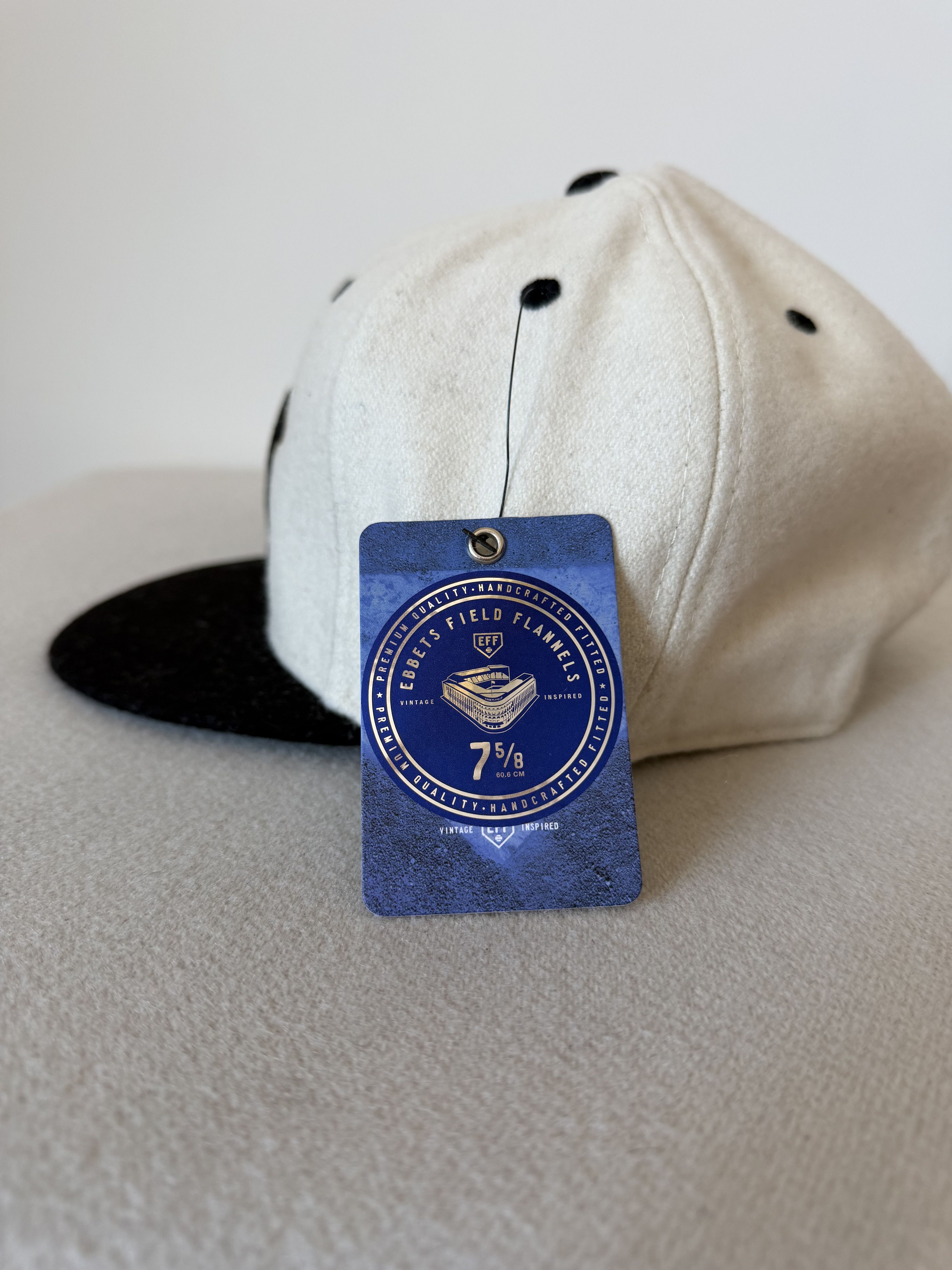 Ebbets Field Flannels 7 5/8 Ebbets Field Flannels New York Black Yankees Fitted Size ONE SIZE - 6 Thumbnail