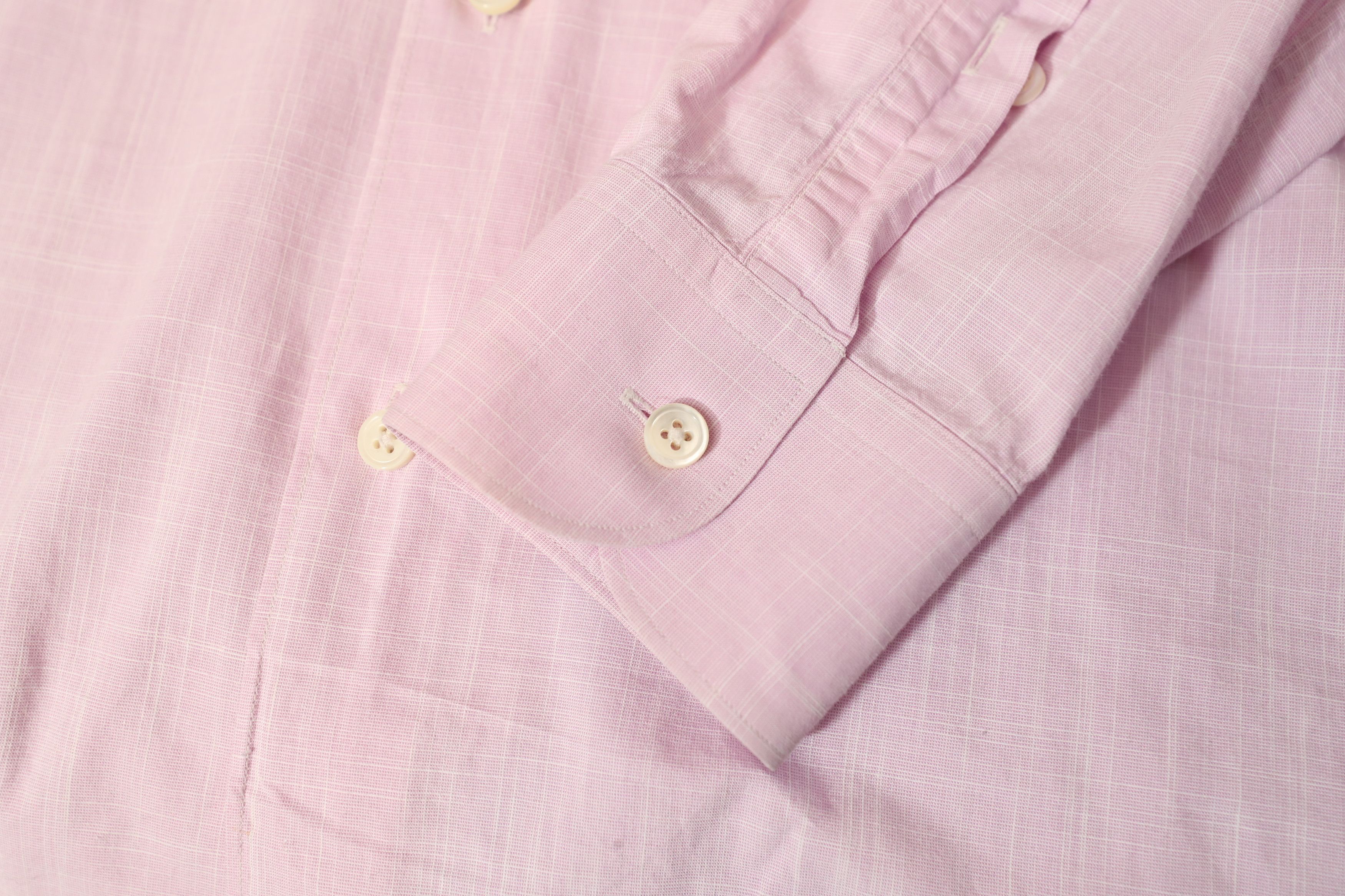 Ermenegildo Zegna Ermenegildo Zegna Pink Long Sleeve Buttondown Shirt (M) Size US M / EU 48-50 / 2 - 7 Thumbnail