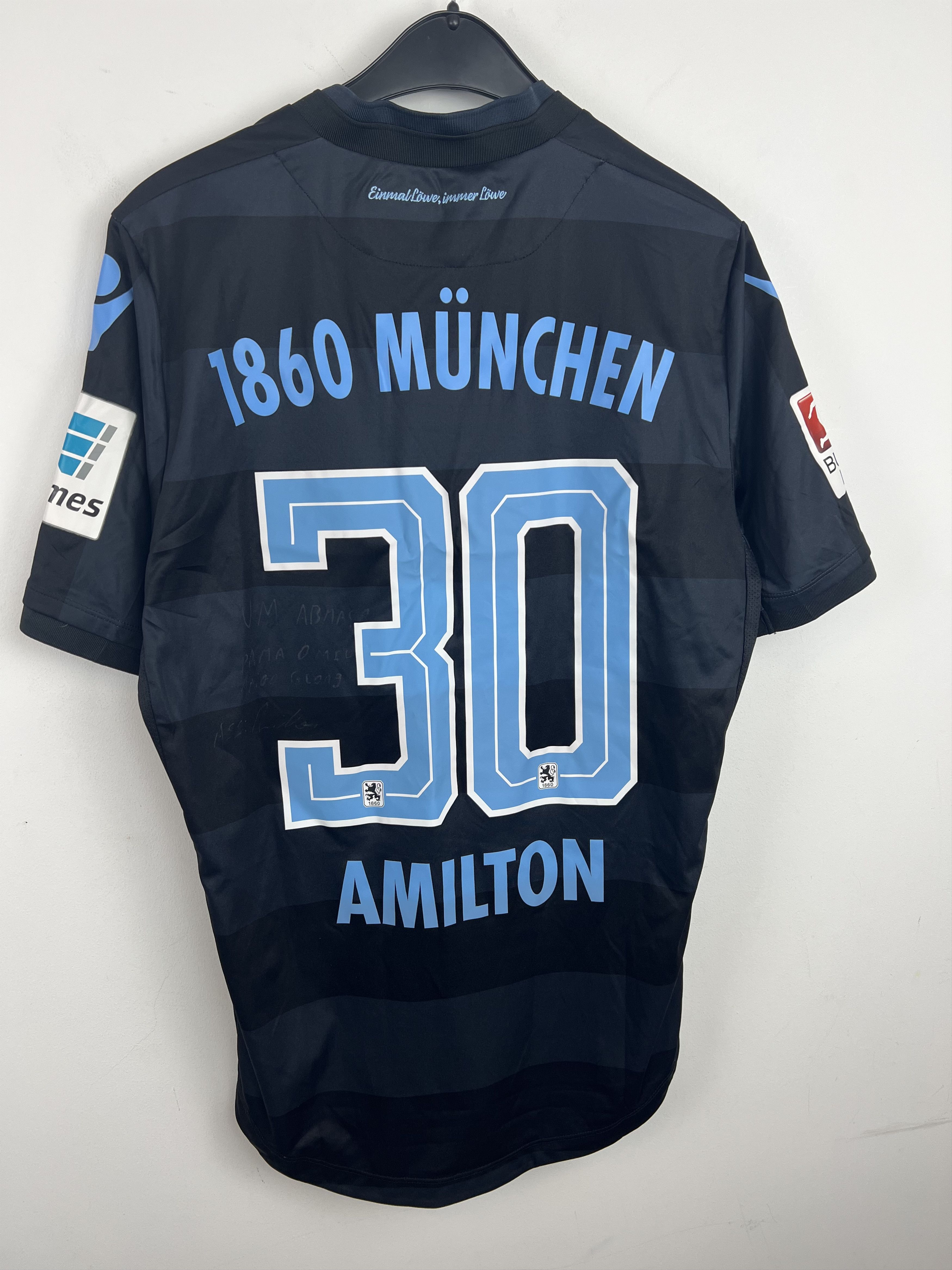 Macron TSV 1860 Munchen 2016-17 Away FOOTBALL Kit SHIRT Size US L / EU 52-54 / 3 - 13 Thumbnail