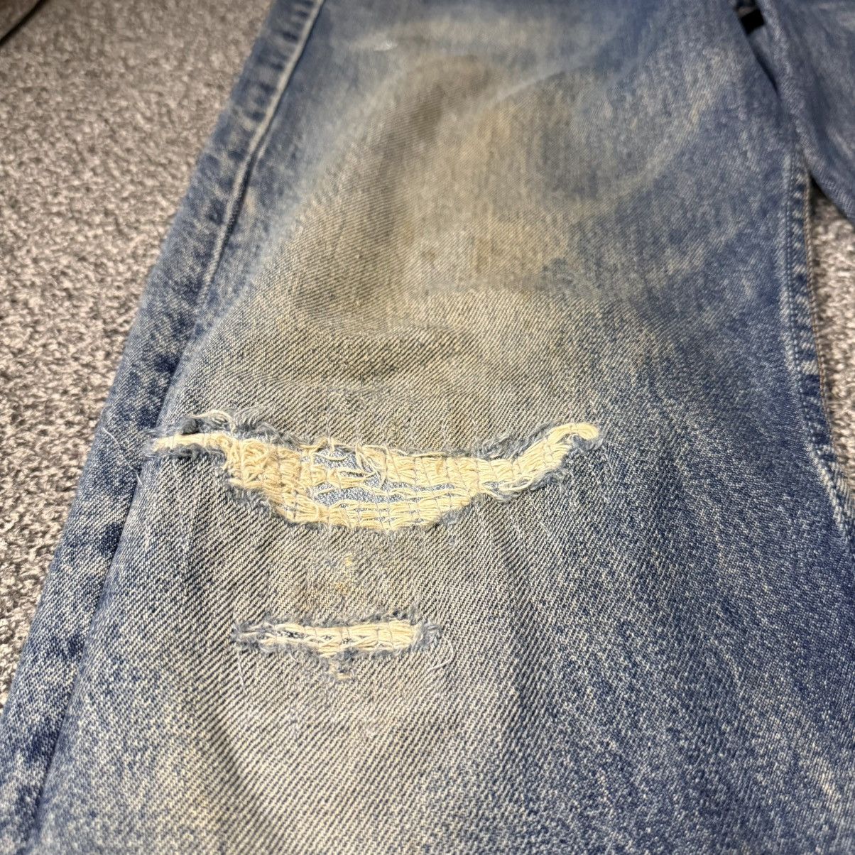Levi's Vintage Clothing 90s Levis 501 Distressed Aging Mud Denim W31 Made in USA Size US 31 - 6 Thumbnail