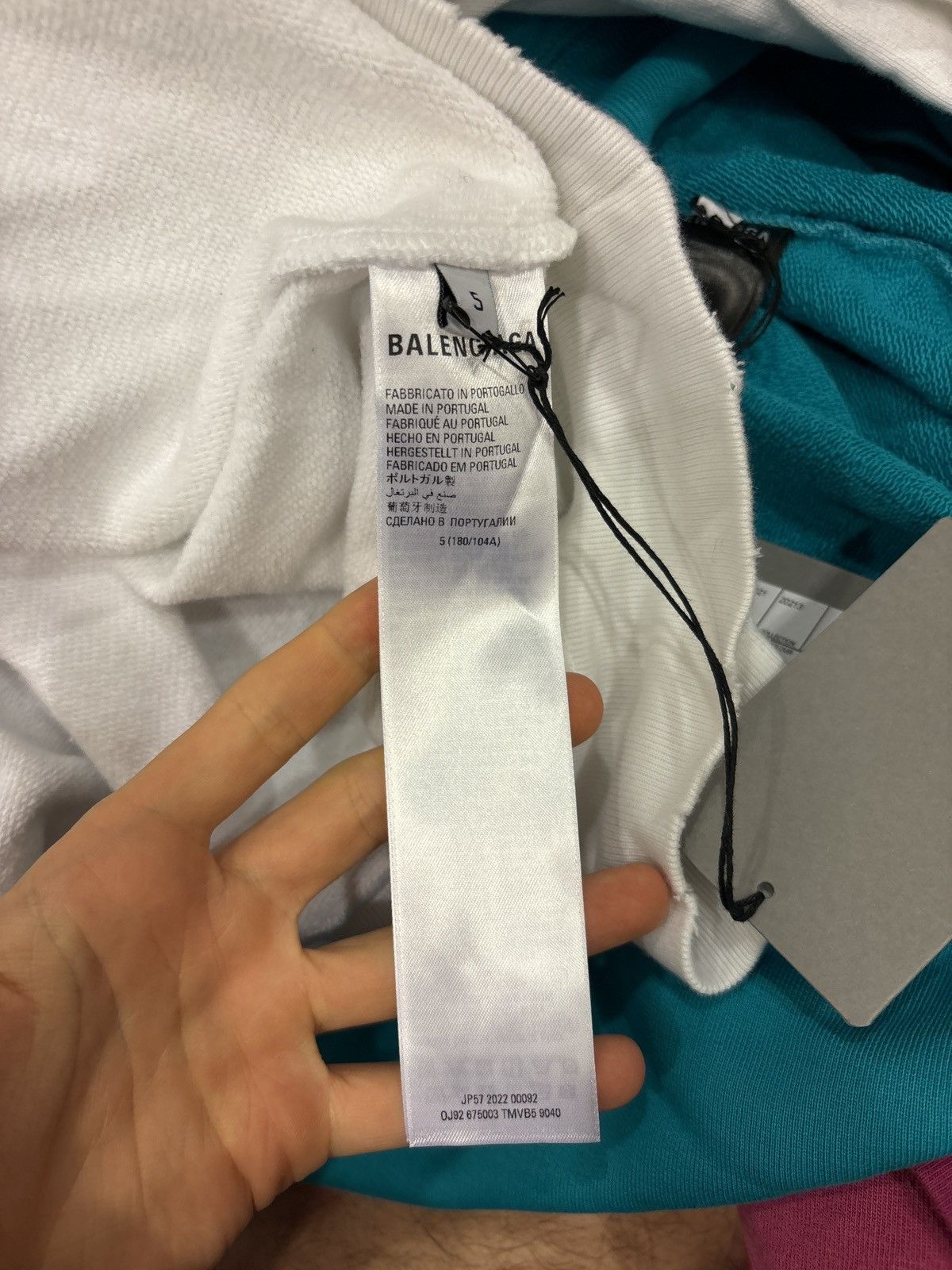 Balenciaga Balenciaga White/Black Distressed Cursive Hoodie Size US XXL / EU 58 / 5 - 5 Thumbnail