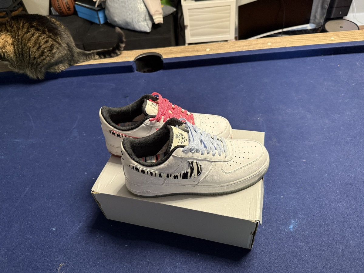 Nike Nike Air Force 1 Low South Korea Size US 10 / EU 43 - 1 Thumbnail