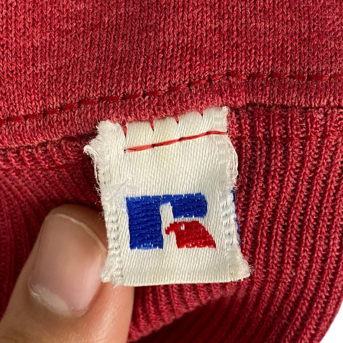 Other Vintage Russell Athletic Graphic Crewneck Sweatshirt Red Size US L / EU 52-54 / 3 - 5 Thumbnail