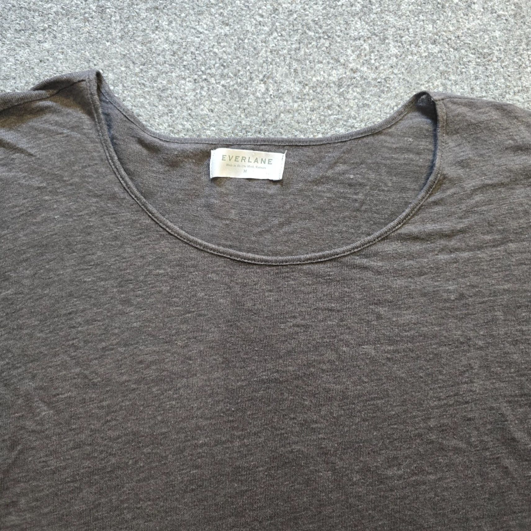 Everlane Everlane Top Womens Size Medium Gray Linen Short Sleeve Tunic Stretch Capsule Blouse Knit Regular Shirt Casual Mens? Size M / US 6-8 / IT 42-44 - 2 Thumbnail