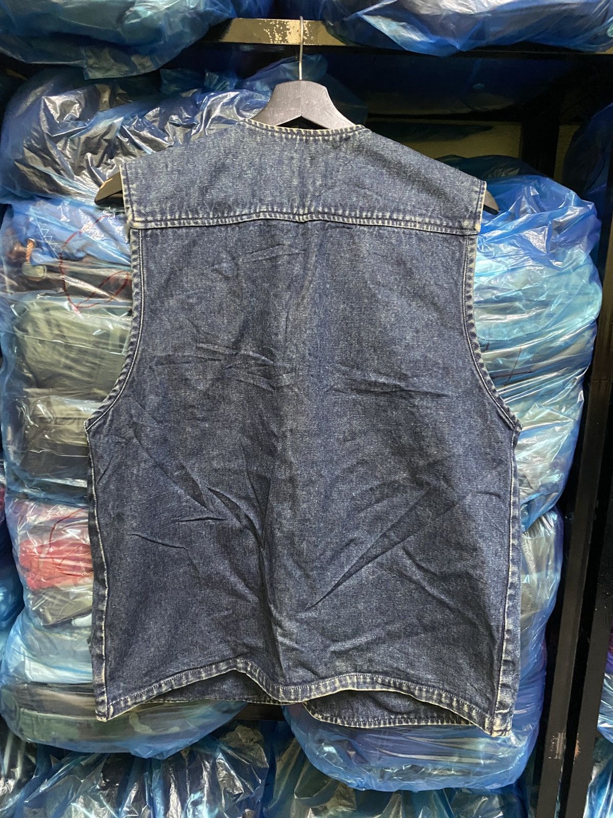 Japanese Brand VINTAGE 90s WOOD CRANE UTILITY DENIM VEST JACKET Size US L / EU 52-54 / 3 - 7 Thumbnail