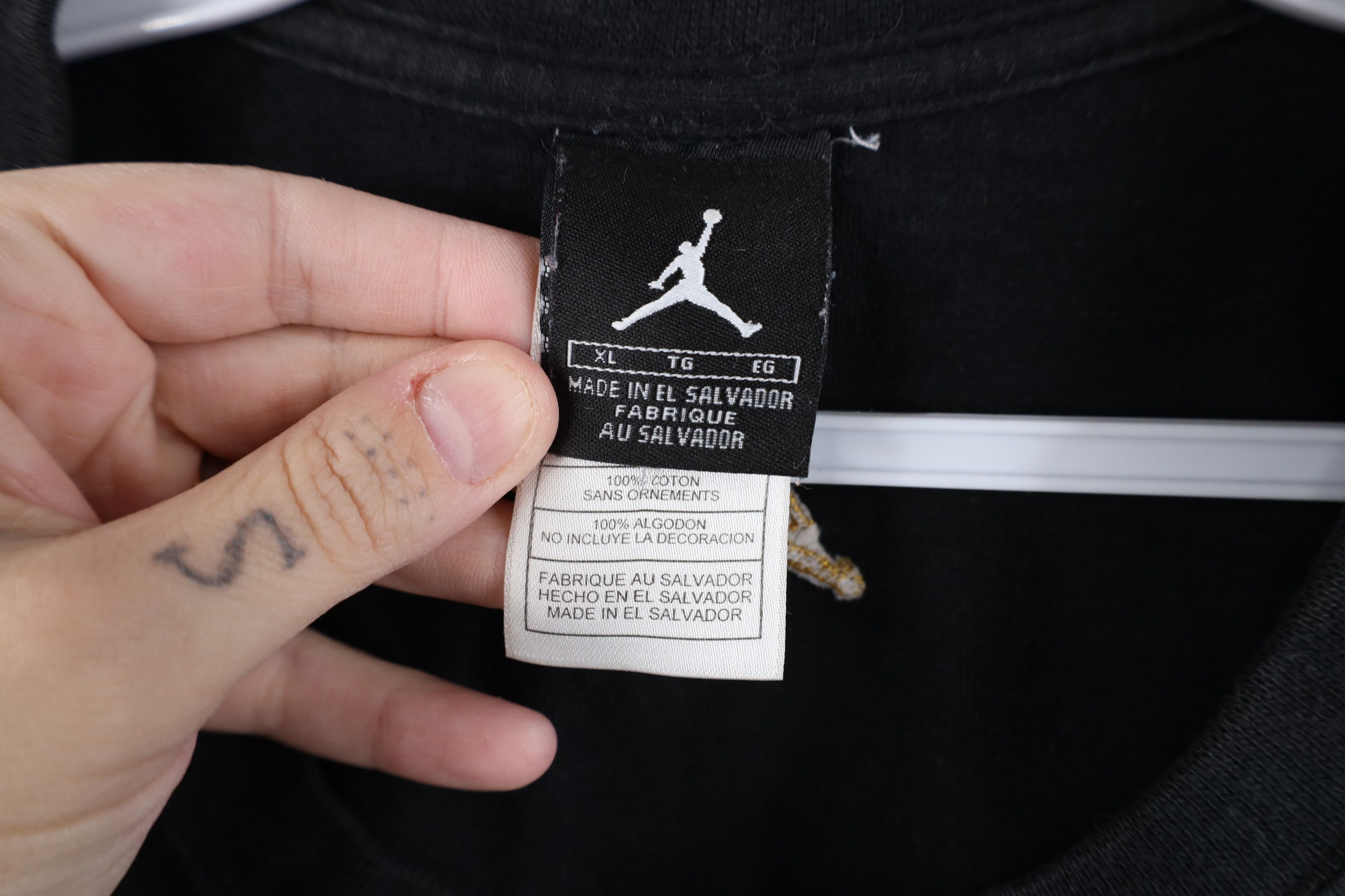 Nike Vintage Nike Air Jordan Michael Jordan Spike Wings T-Shirt Size US XL / EU 56 / 4 - 8 Thumbnail