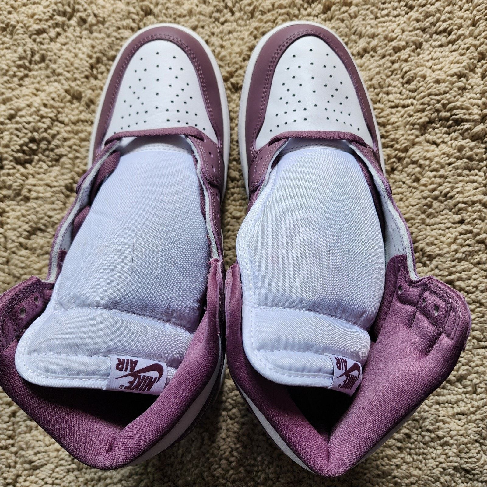 Jordan Brand Air Jordan 1 Retro OG High Mauve Brand New Sz 9.5 Size US 9.5 / EU 42-43 - 5 Thumbnail