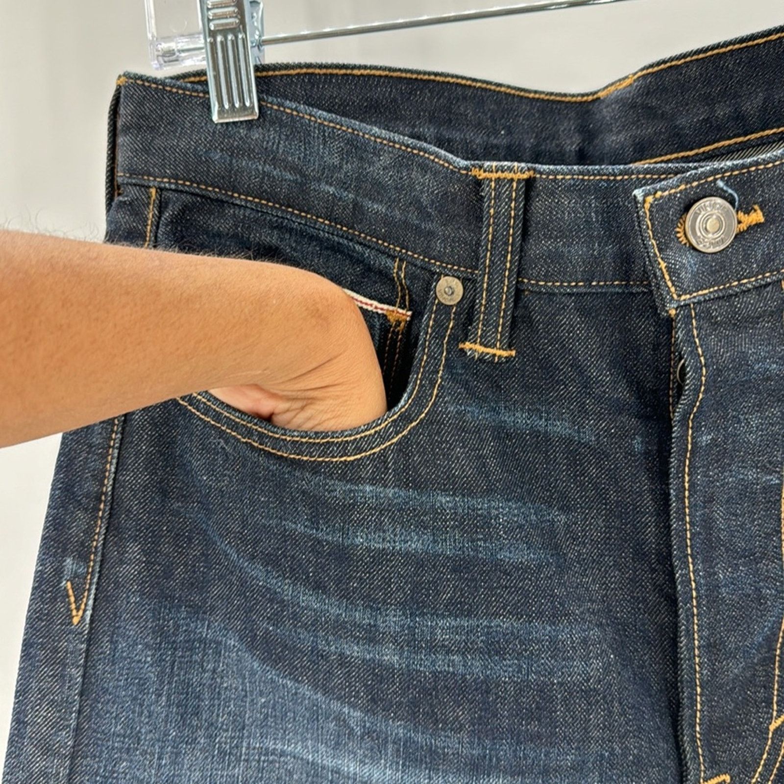Vince Vince raw hem dark wash button fly jeans casual size 27 Size 27" / US 4 / IT 40 - 5 Thumbnail