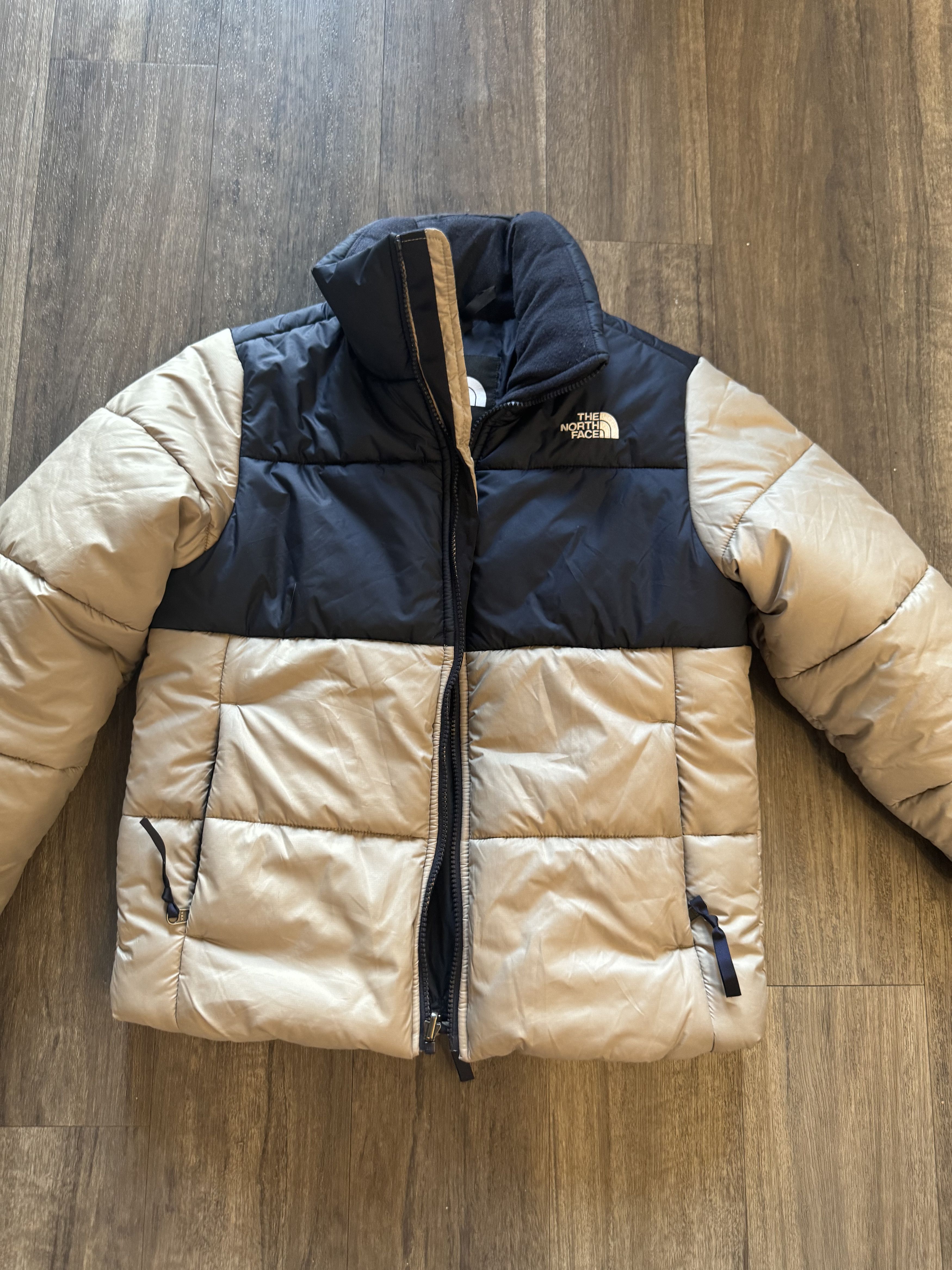 The North Face The North Face 700 - Classic Cream Puffer Jacket Size S / US 4 / IT 40 - 1 Thumbnail