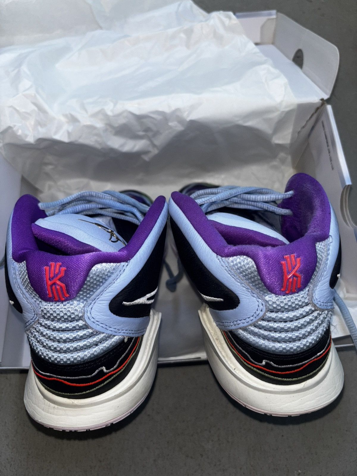 Nike Nike Kyrie ‘Fire and Ice’ Size US 9.5 / EU 42-43 - 5 Thumbnail