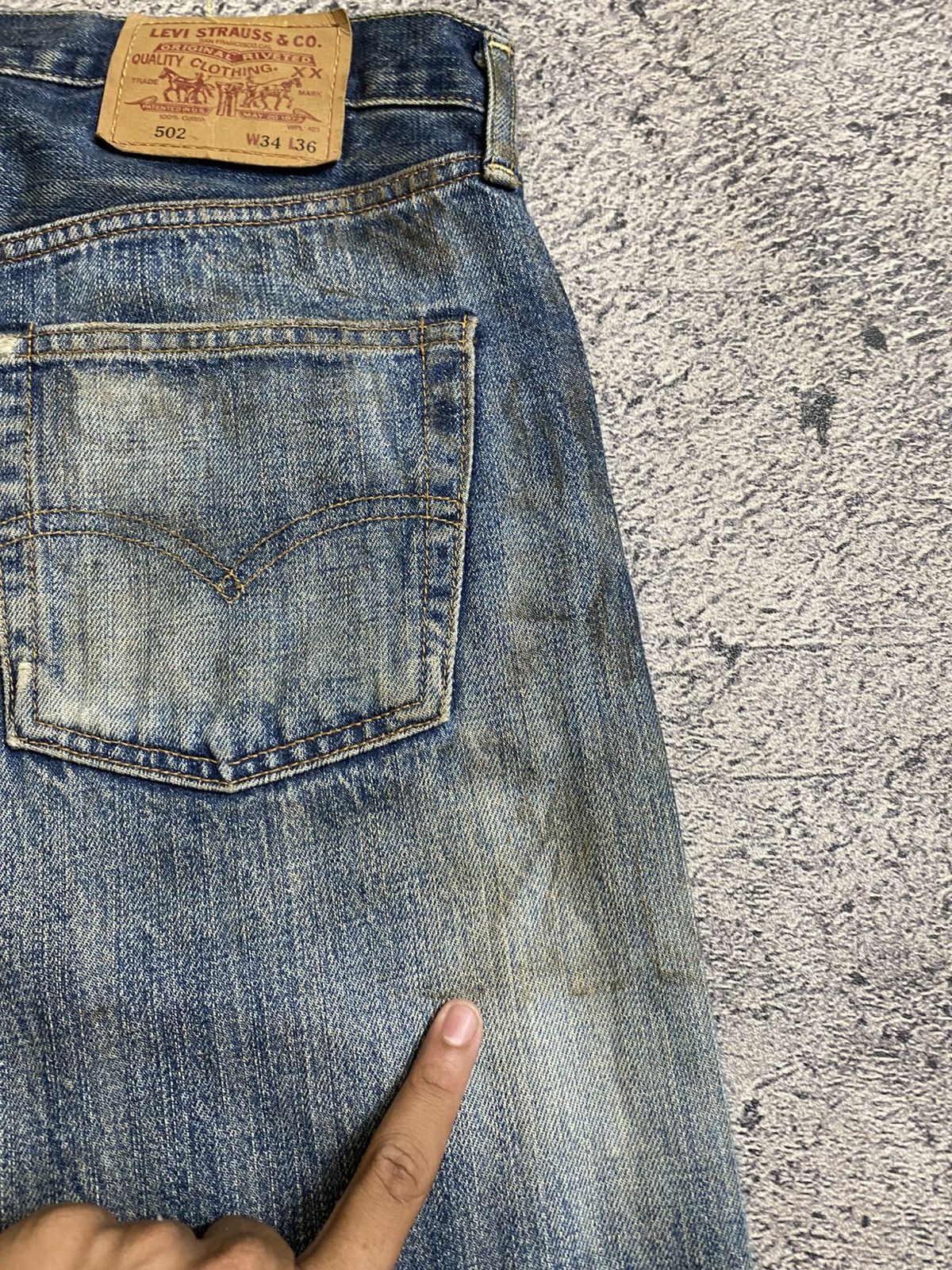 Levi's Vintage Clothing LEVIS 502 BIG E SELVEDGE DENIM Size US 31 - 10 Thumbnail