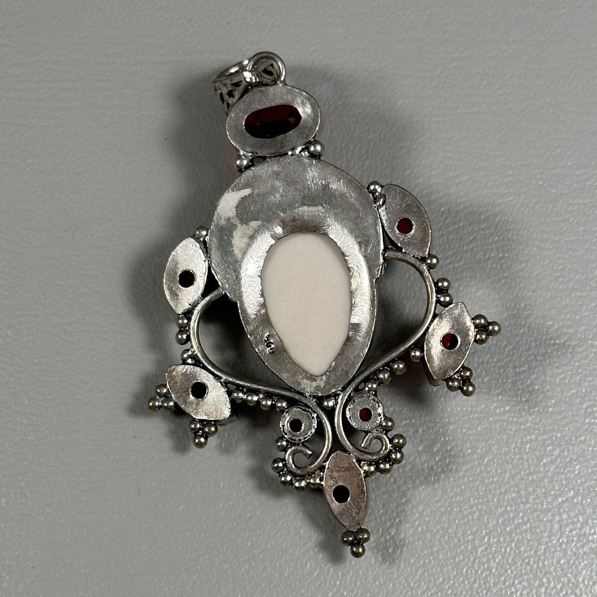 Other Mother Earth Goddess Jewelry Garnet Stone Silver Pendant Size ONE SIZE - 3 Thumbnail