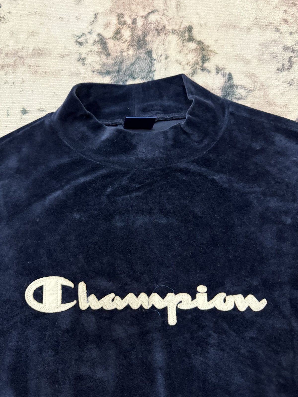 Champion × Japanese Brand Champion Velvet Cropped Sweatshirt Size L / US 10 / IT 46 - 4 Thumbnail