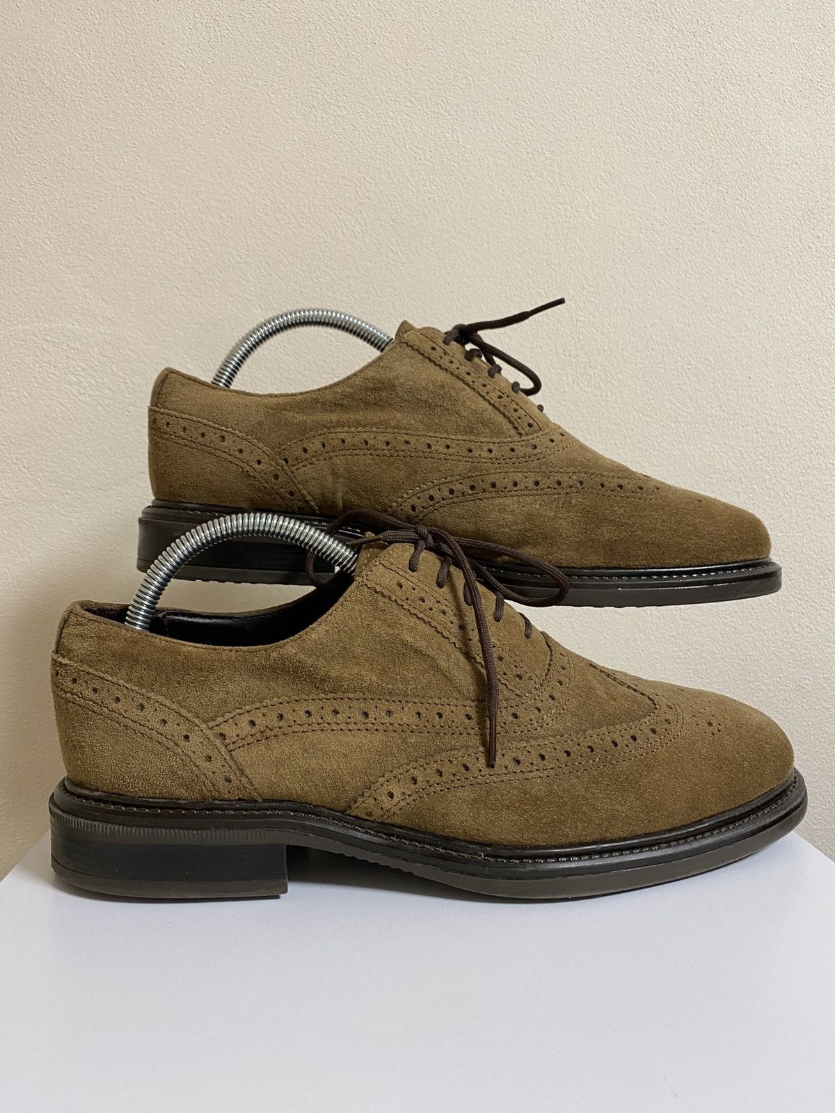 Hush Puppies brogue oxford men shoes hush puppies suede size US 8 EU42-43 Size US 8 / EU 41 - 2 Thumbnail